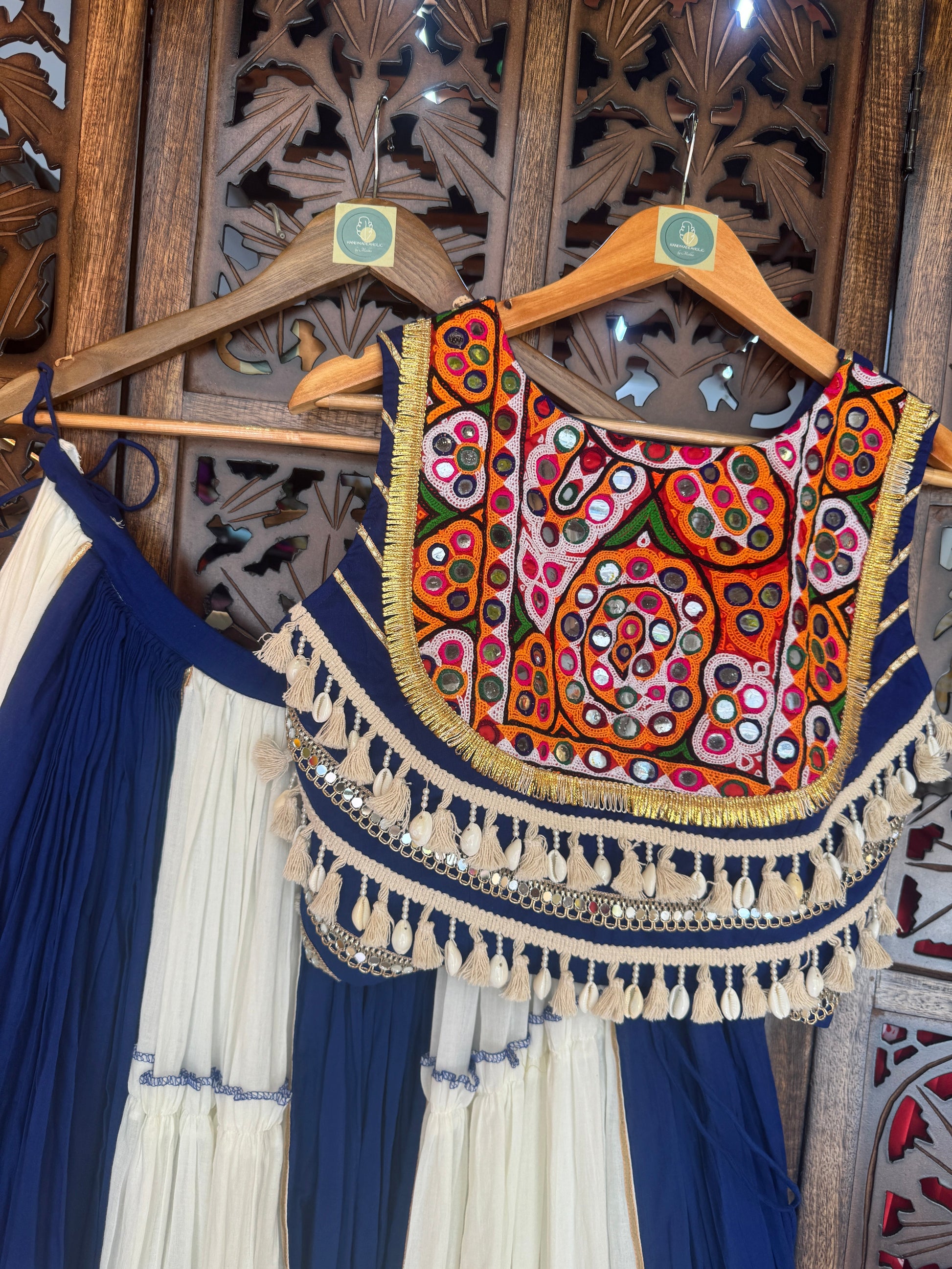 BLUE GAMTHI  BLOUSE '25 HANDMADEAHOLIC BY MISHKA