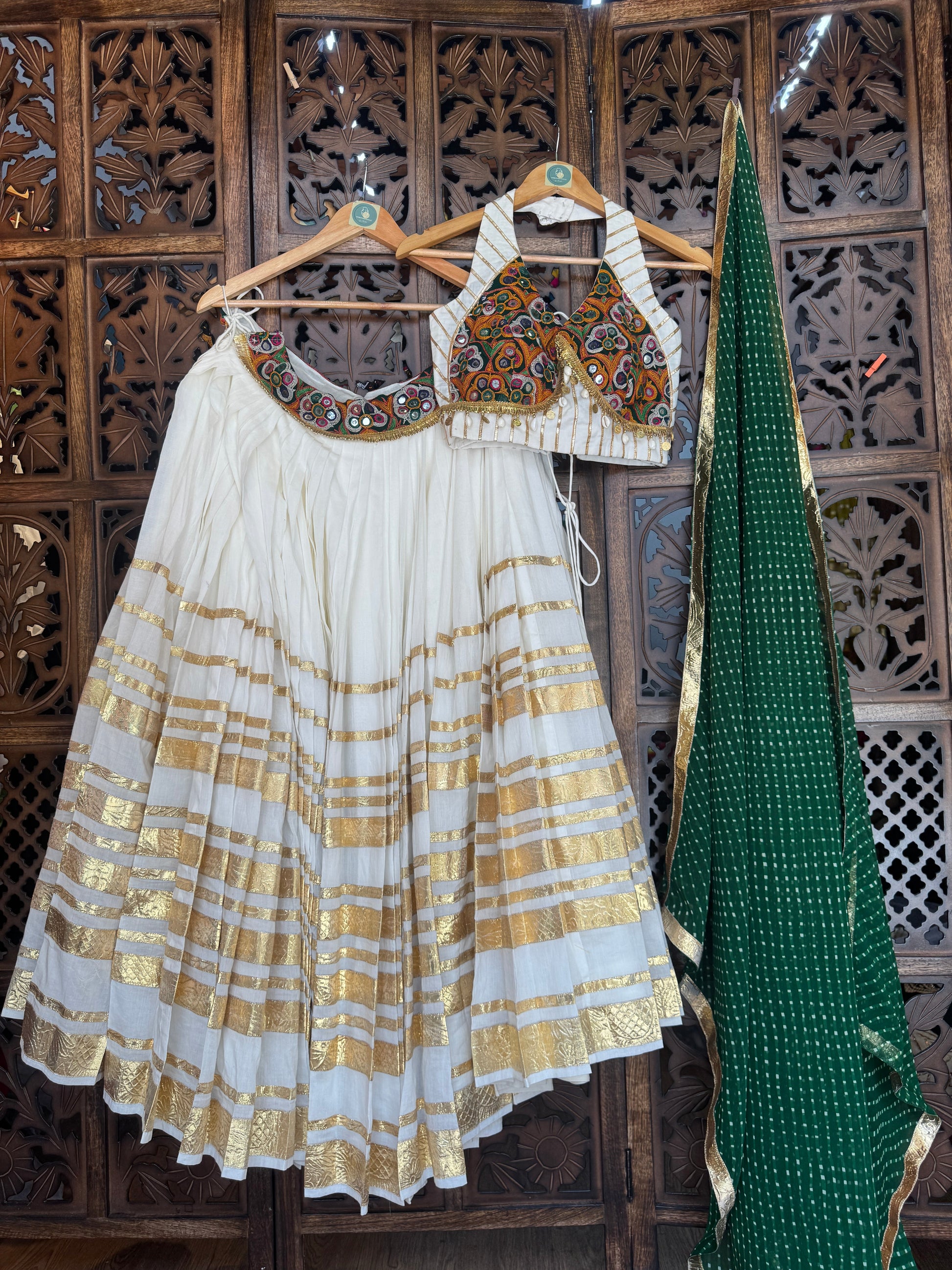 MULTI LAMPI OFF WHITE CHANIYA CHOLI RAAS'25 HANDMADEAHOLIC BY MISHKA