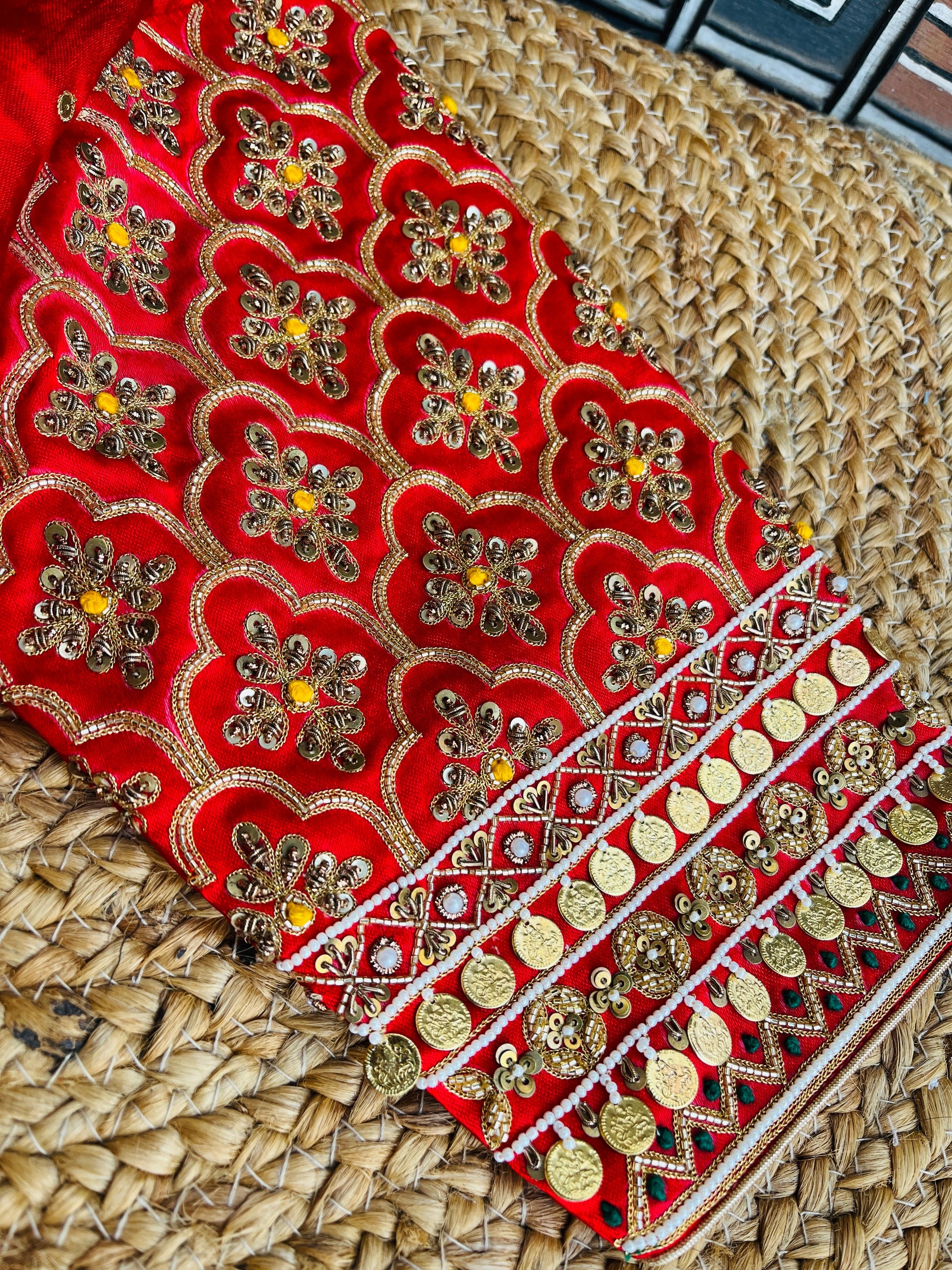 RED HEAVY HANDWORK ROUND NECK BLOUSE HANDMADEAHOLIC BY MISHKA