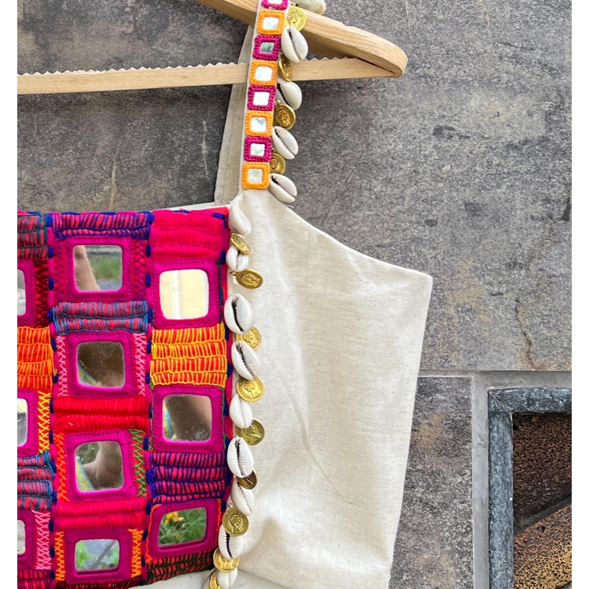 OFF WHITE AFGHANI BLOUSE HANDMADEAHOLIC BY MISHKA