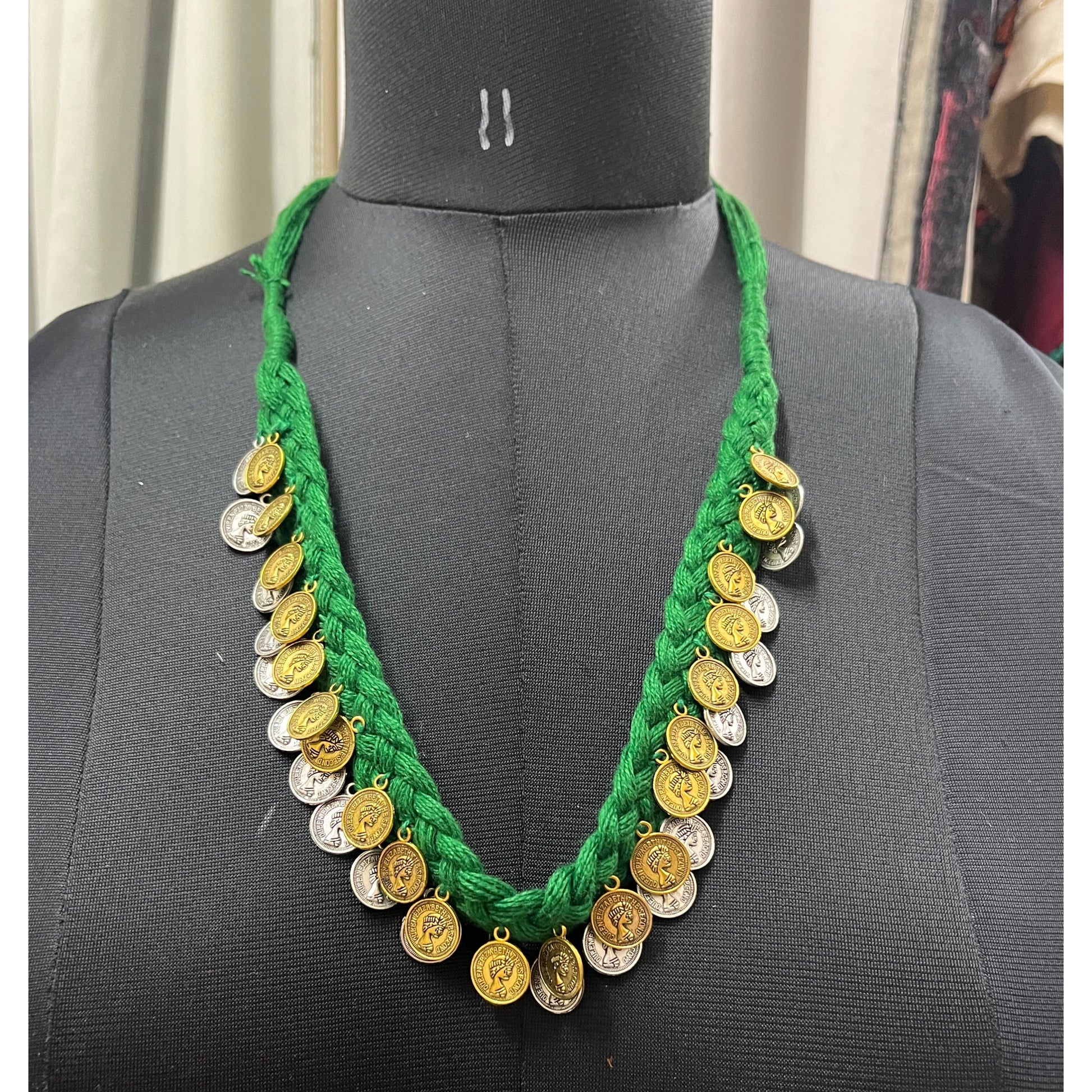 GREEN COIN NECKPIECE HANDMADEAHOLIC BY MISHKA