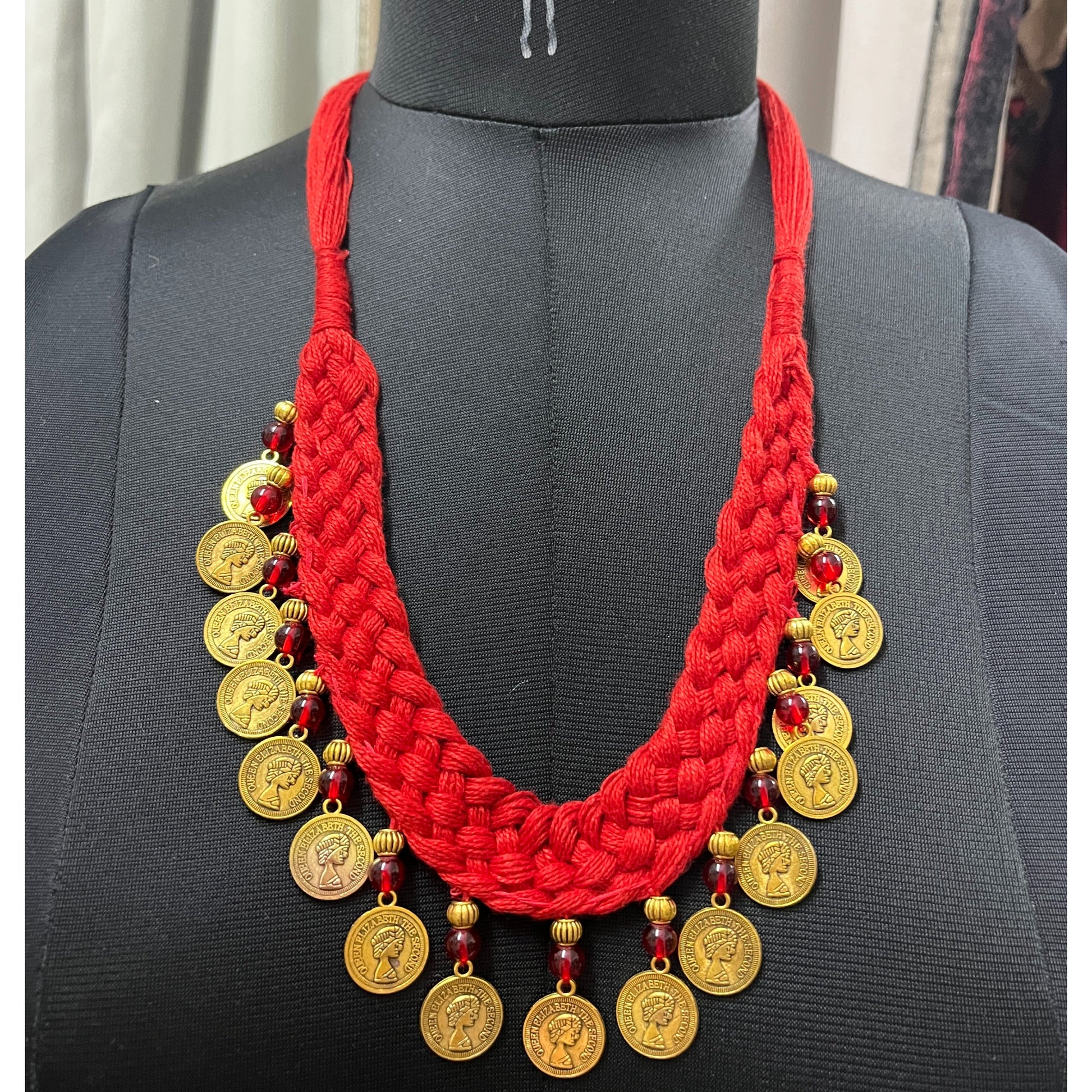 RED COIN NECKPIECE HANDMADEAHOLIC BY MISHKA