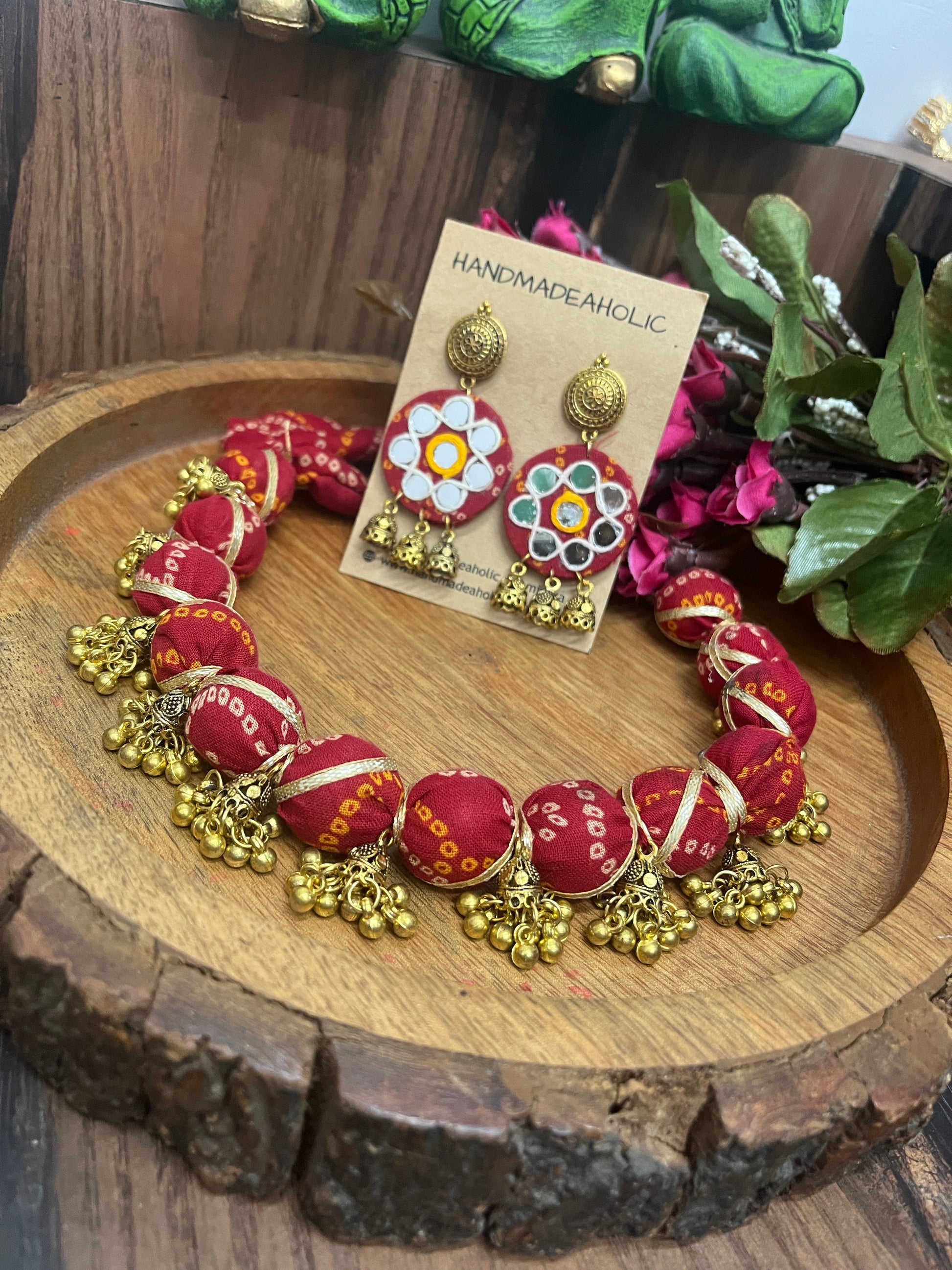 BANDHANI RED NECKLACE HANDMADEAHOLIC BY MISHKA