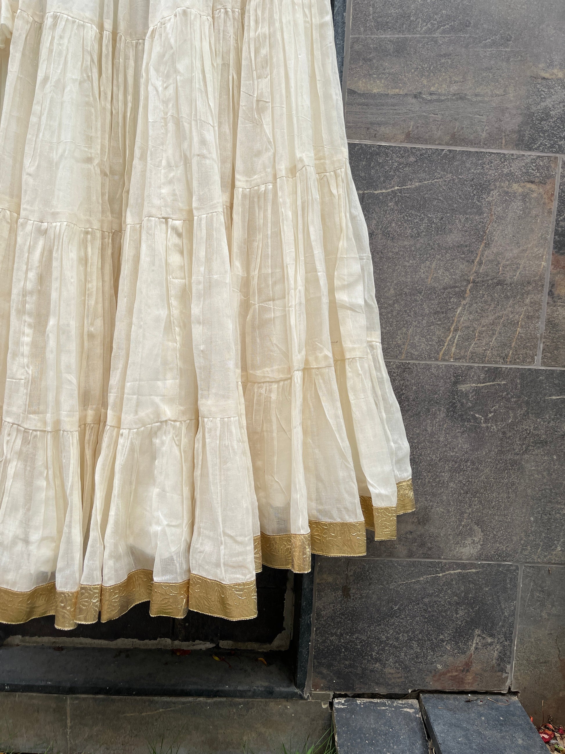 MULMUL COTTON OFF WHITE SKIRT HANDMADEAHOLIC BY MISHKA