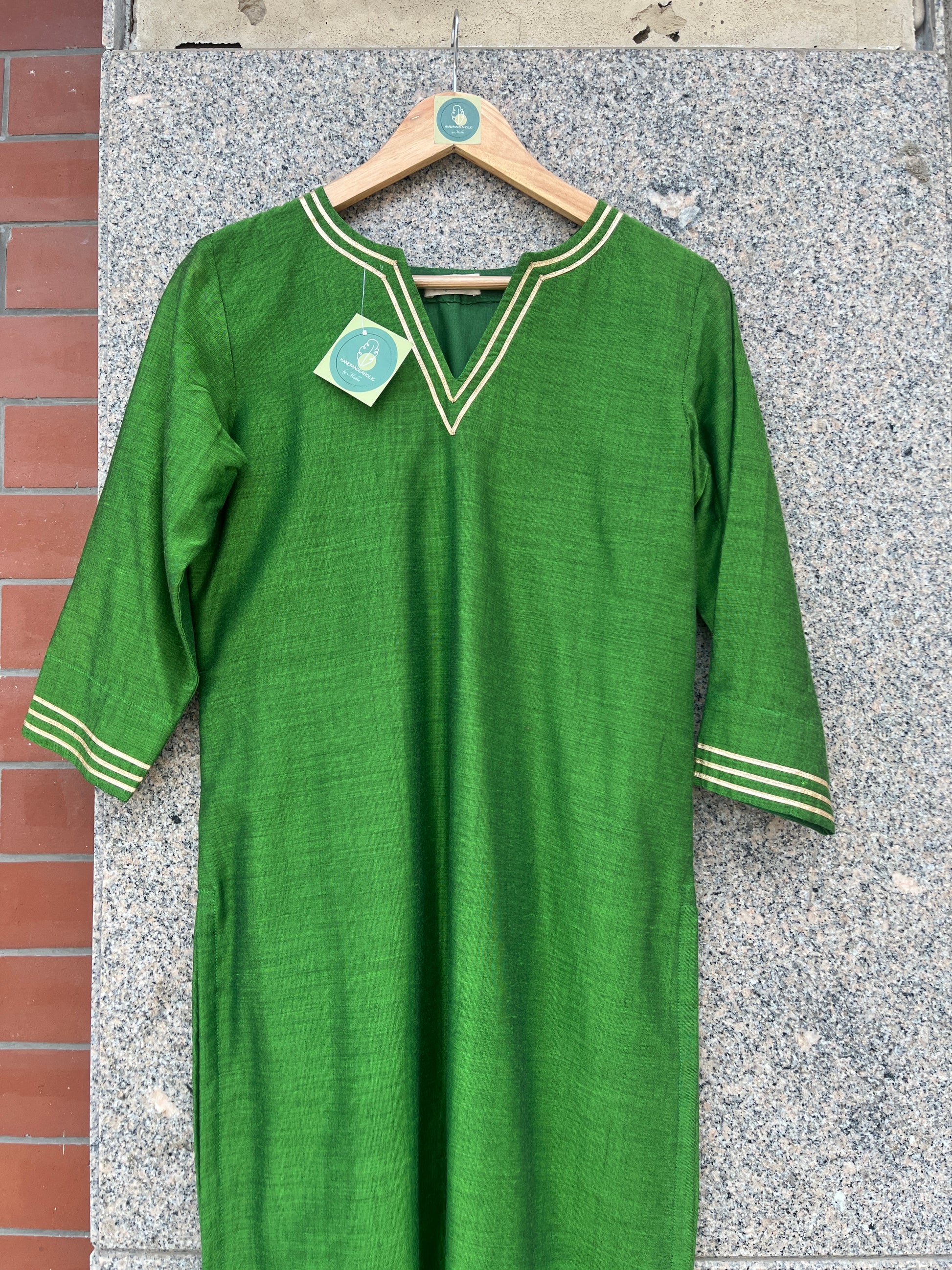 PARROT GREEN COTTON BLEND STRAIGHT CUT KURTI - handmadeaholicmishka