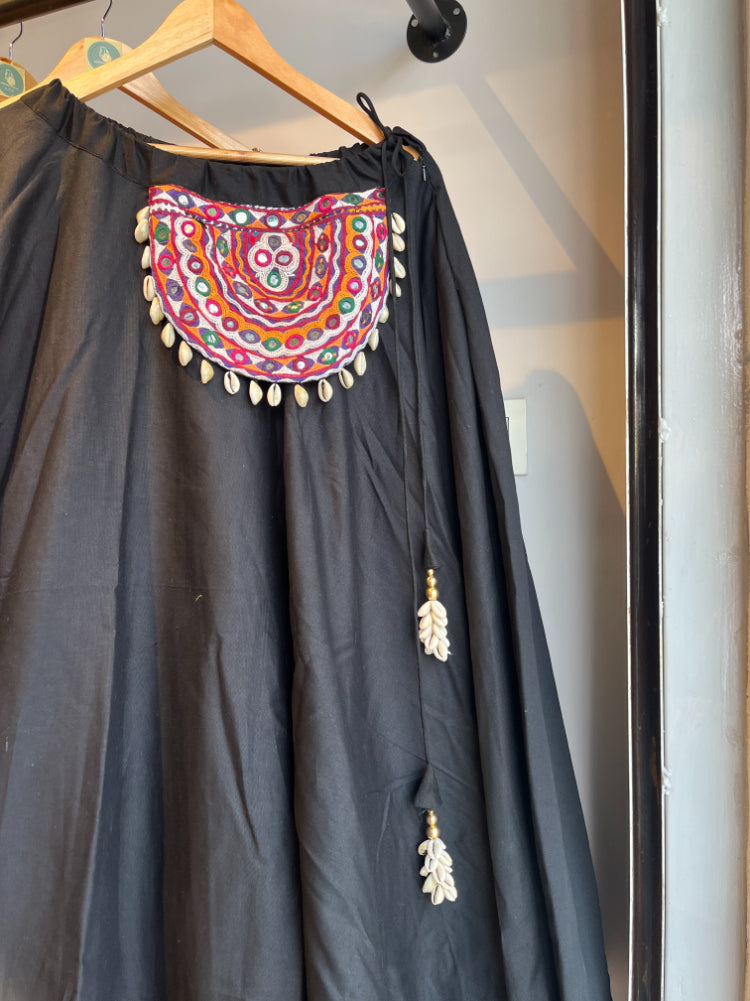 BLACK POCKET PATCH SKIRT HANDMADEAHOLIC BY MISHKA