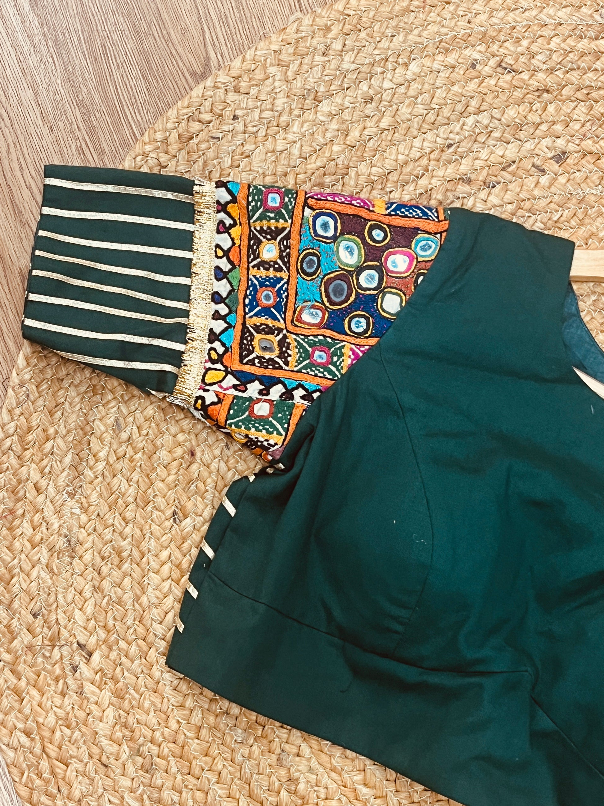 MEERAVATI BANJARA BLOUSE HANDMADEAHOLIC BY MISHKA