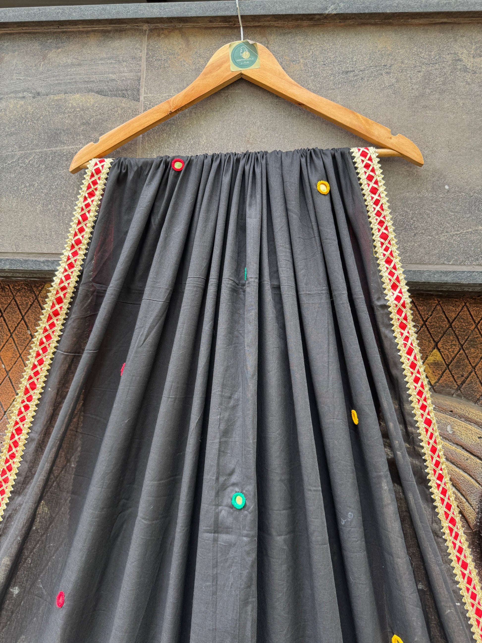 Classic Black Varajana Dupatta HANDMADEAHOLIC BY MISHKA