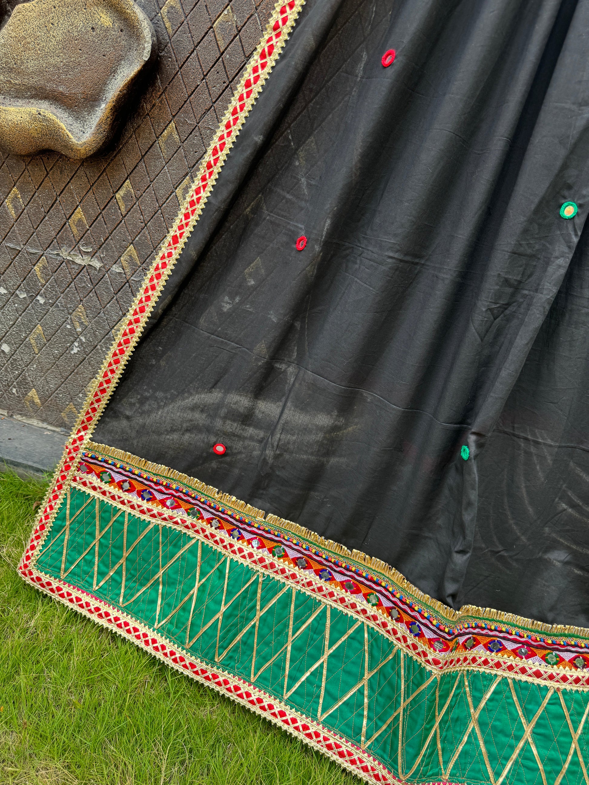 Classic Black Varajana Dupatta HANDMADEAHOLIC BY MISHKA