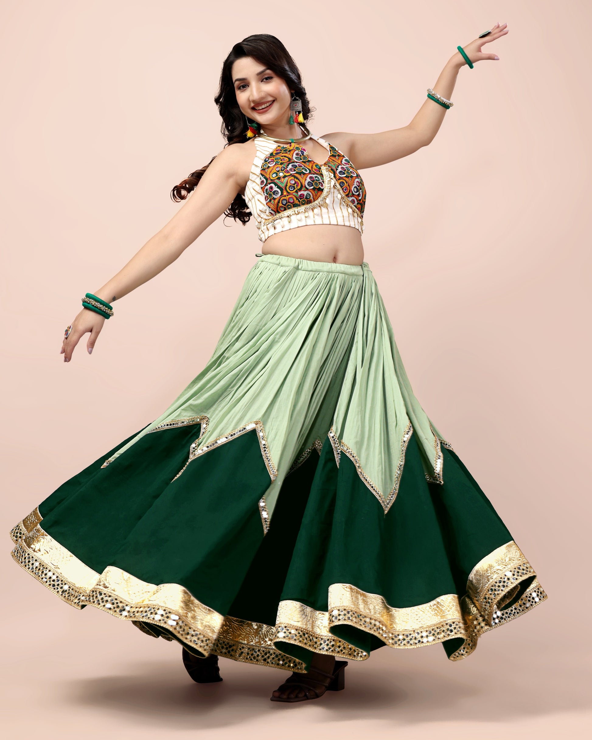 GREEN SKIRT WITH WHITE BLOUSE CHANIYA CHOLI RAAS'25 HANDMADEAHOLIC BY MISHKA