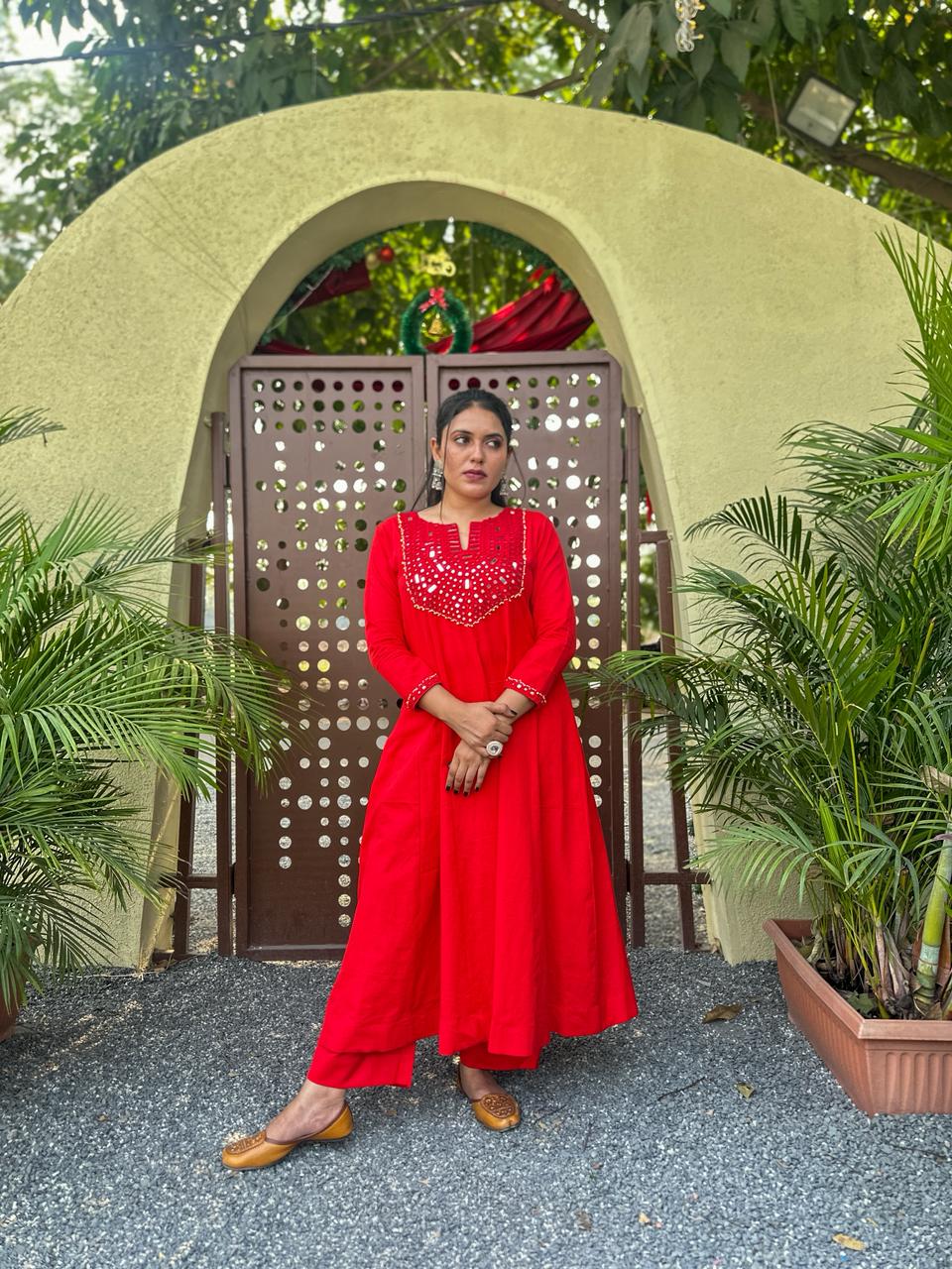 Scarlet Radiance Hand-Woven Cotton Kurta & Pant Set with Authentic Mirror Work- AABHALA COLLECTION