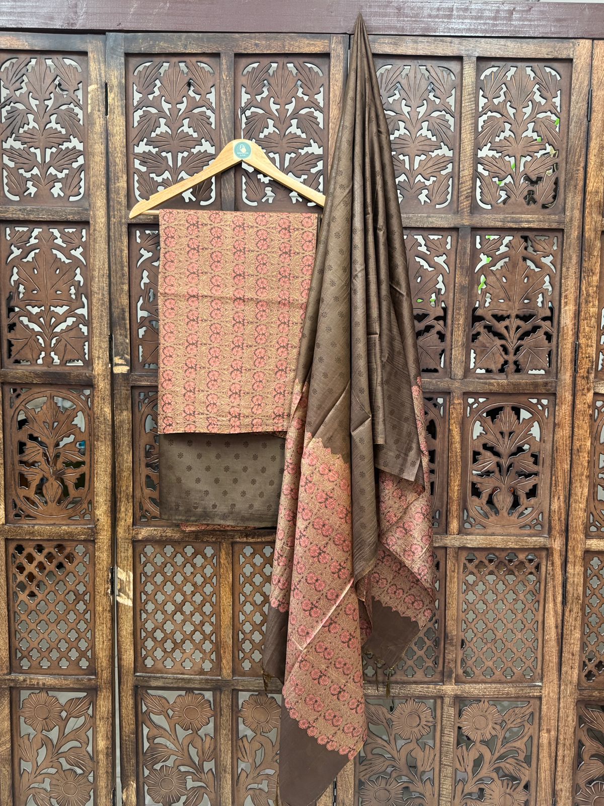 BROWN HEAVY COTTON SILK SUIT HANDMADEAHOLIC BY MISHKA