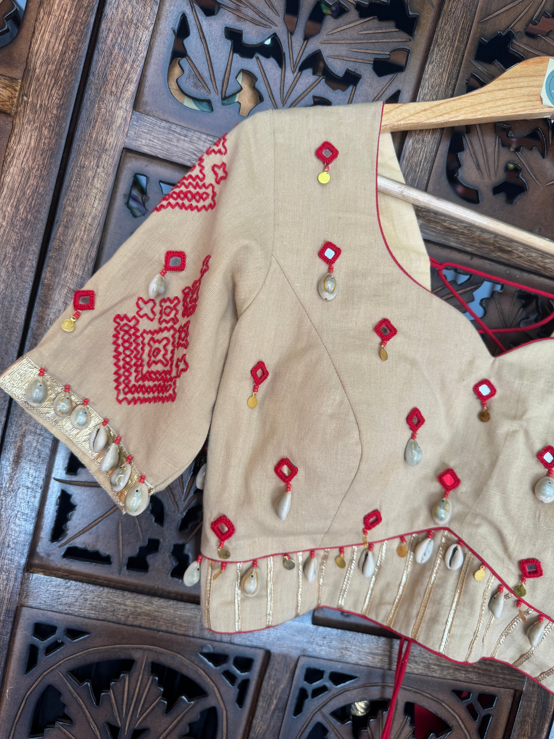 SKIN BAVADIYA BLOUSE HANDMADEAHOLIC BY MISHKA