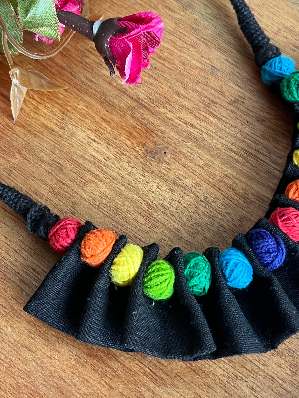 BLACK MULTI BALL BOHO NECKLACE HANDMADEAHOLIC BY MISHKA