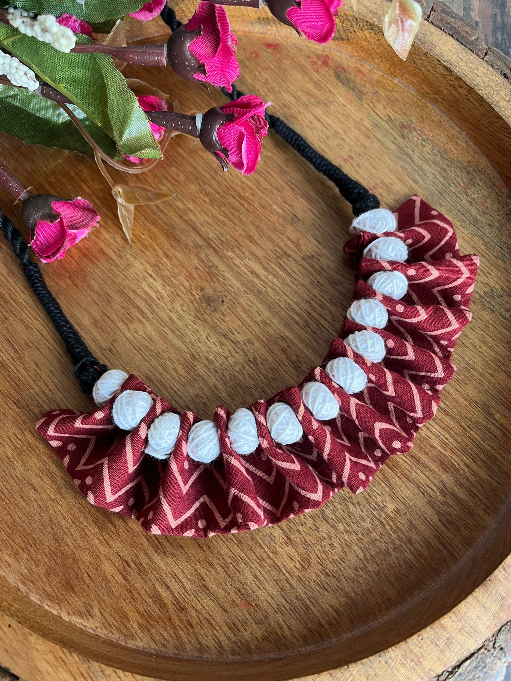 MAROON AJRAKH WHITE  BALL BOHO NECKLACE HANDMADEAHOLIC BY MISHKA