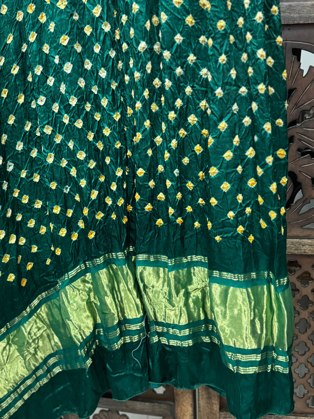 Emerald Heritage: Hand-Tied Modal Silk Bandhani Dupatta with Zari Border HANDMADEAHOLIC BY MISHKA