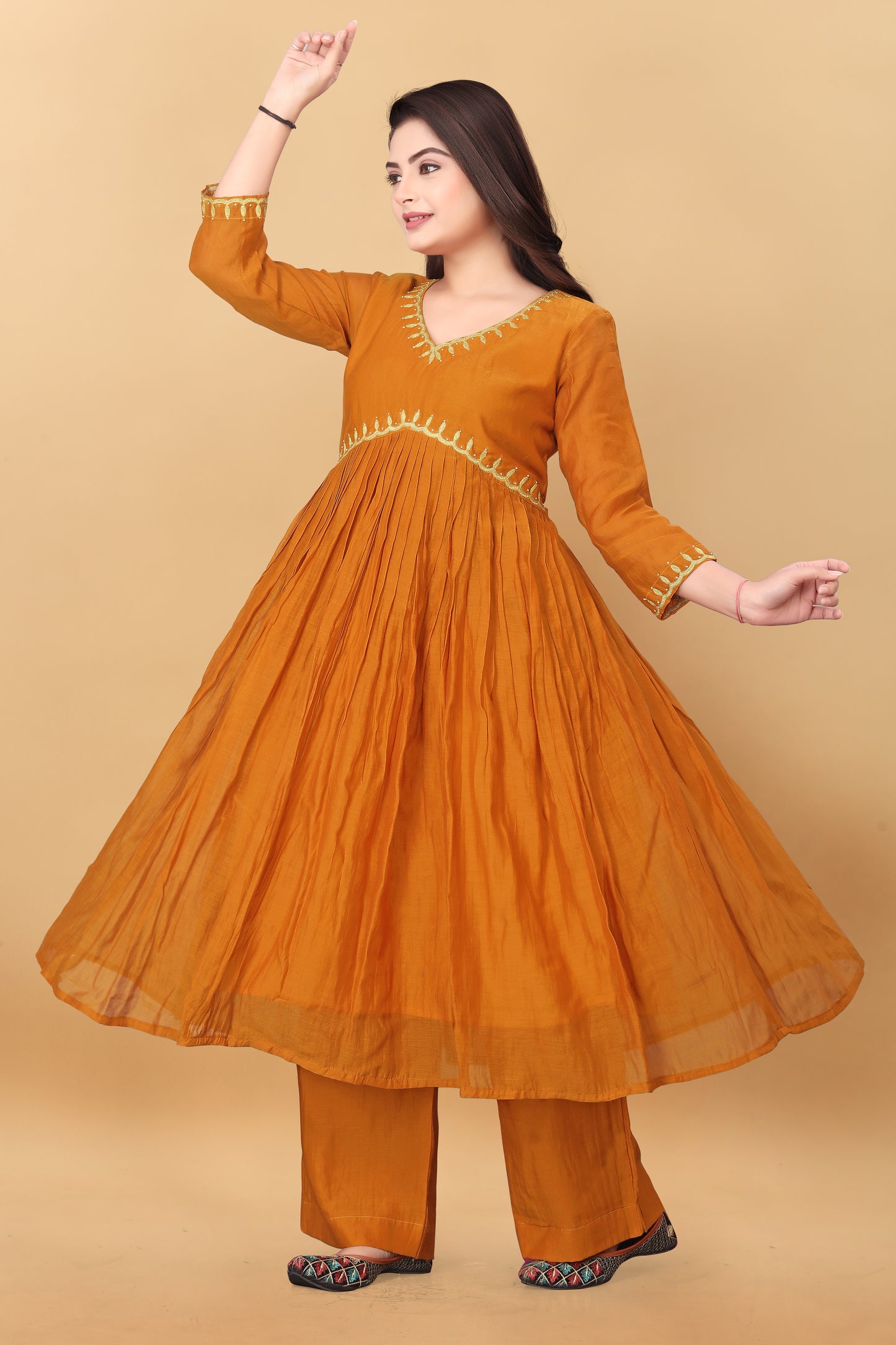 MUSTRAD MUL CHANDERI  KURTA SET ( SET OF 2 )