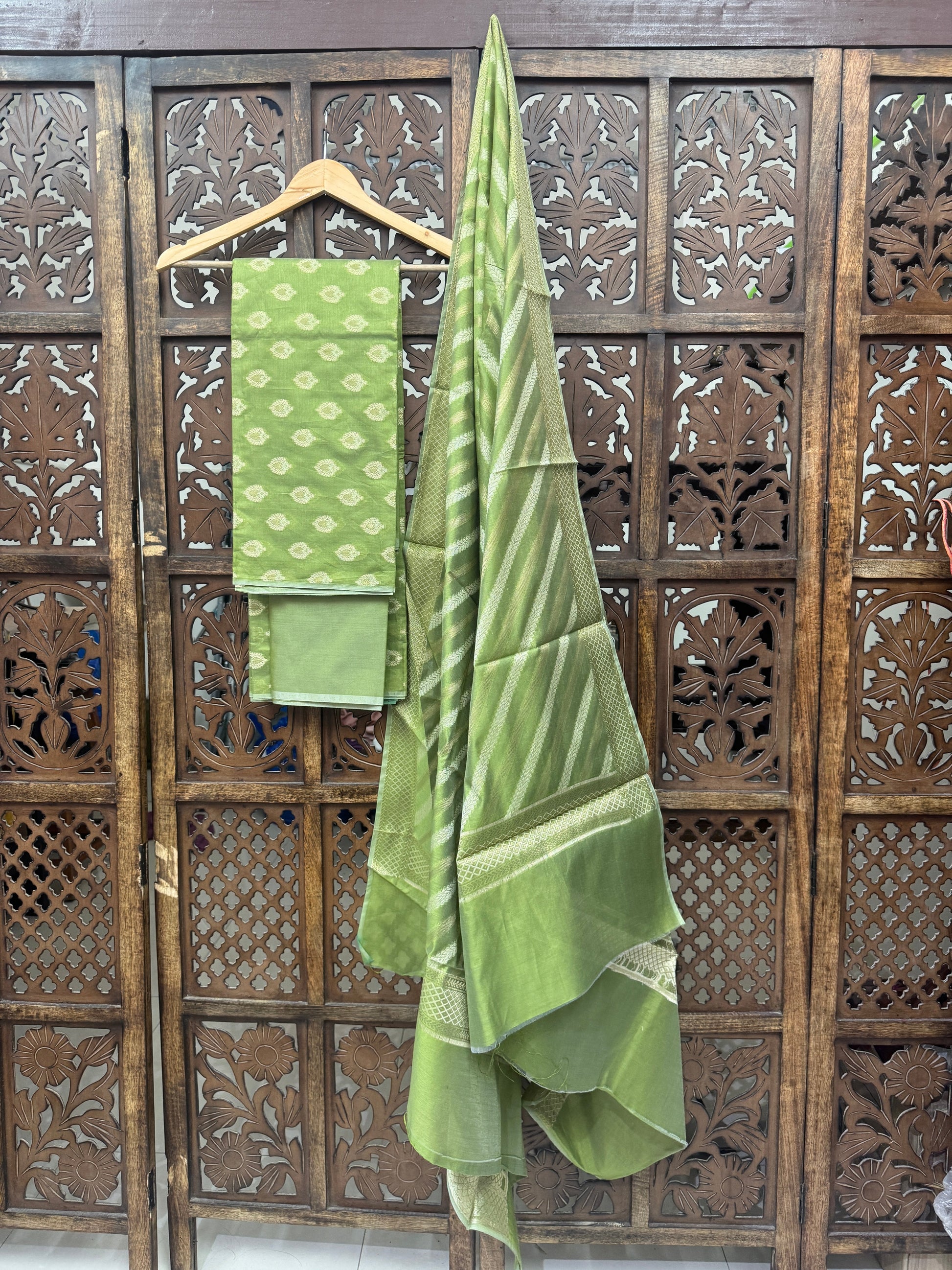 GREEN MUNGA SILK SUIT HANDMADEAHOLIC BY MISHKA