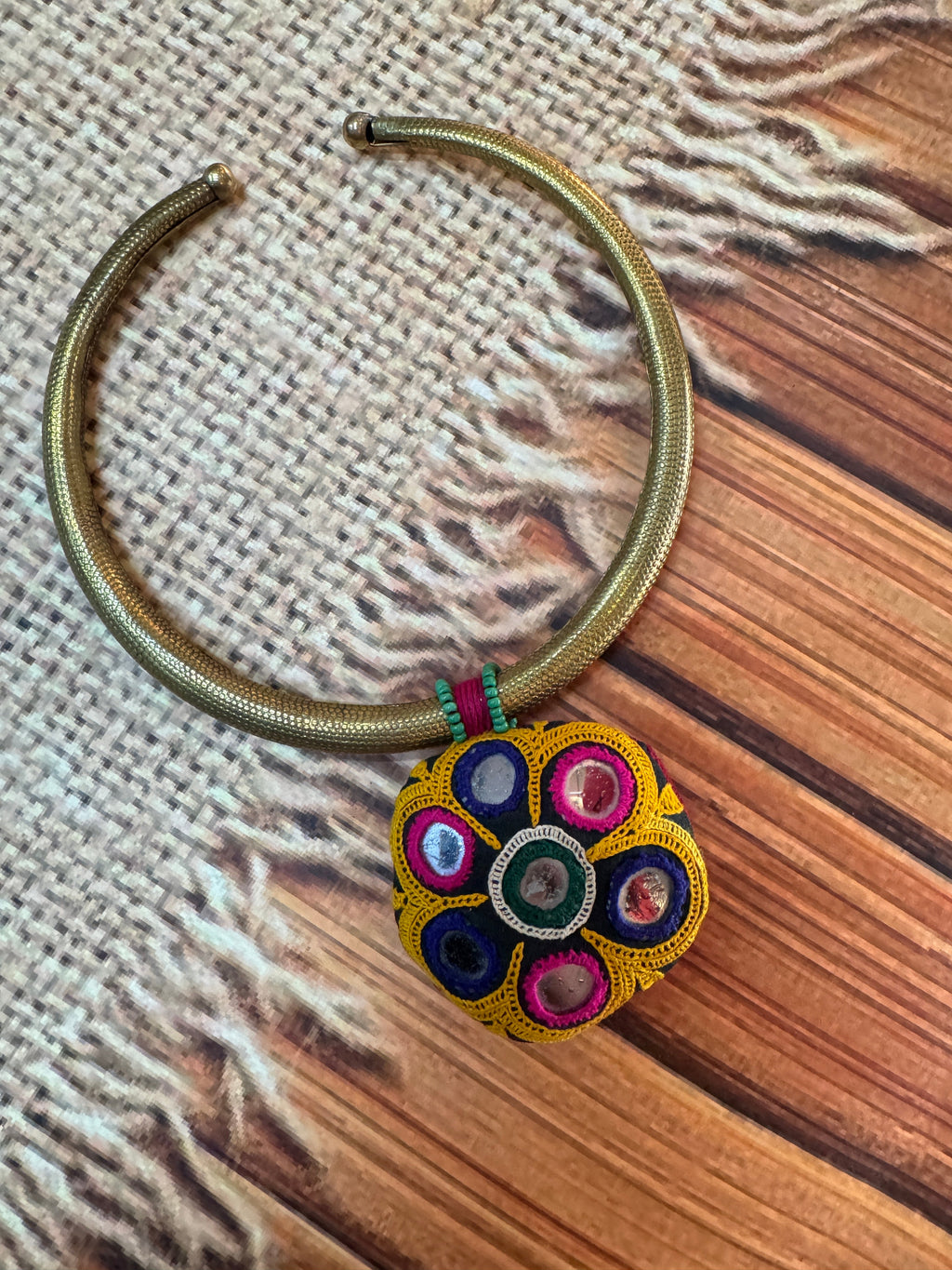 HASDI GOLDEN  - 3 HANDMADEAHOLIC BY MISHKA
