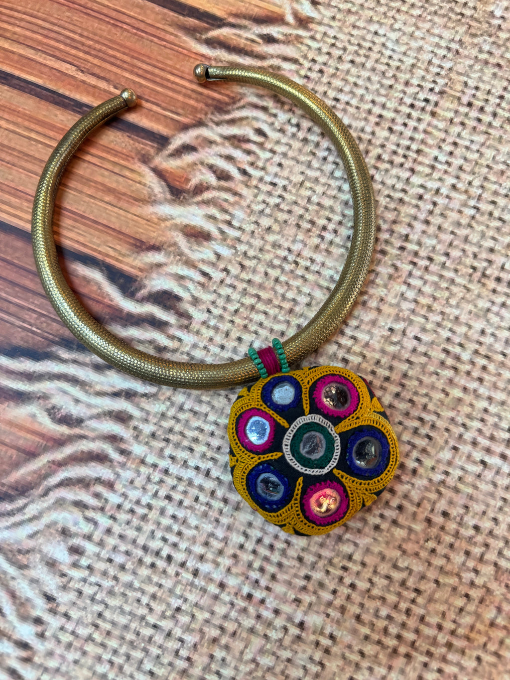 HASDI GOLDEN  - 3 HANDMADEAHOLIC BY MISHKA