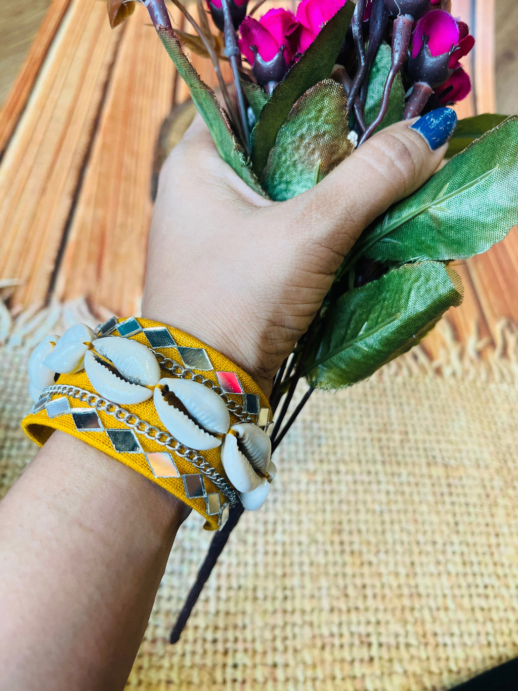 YELLOW MIRROR COWRIE HAND CUFFS HANDMADEAHOLIC BY MISHKA
