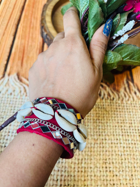 PINK MIRROR COWRIE HAND CUFFS HANDMADEAHOLIC BY MISHKA