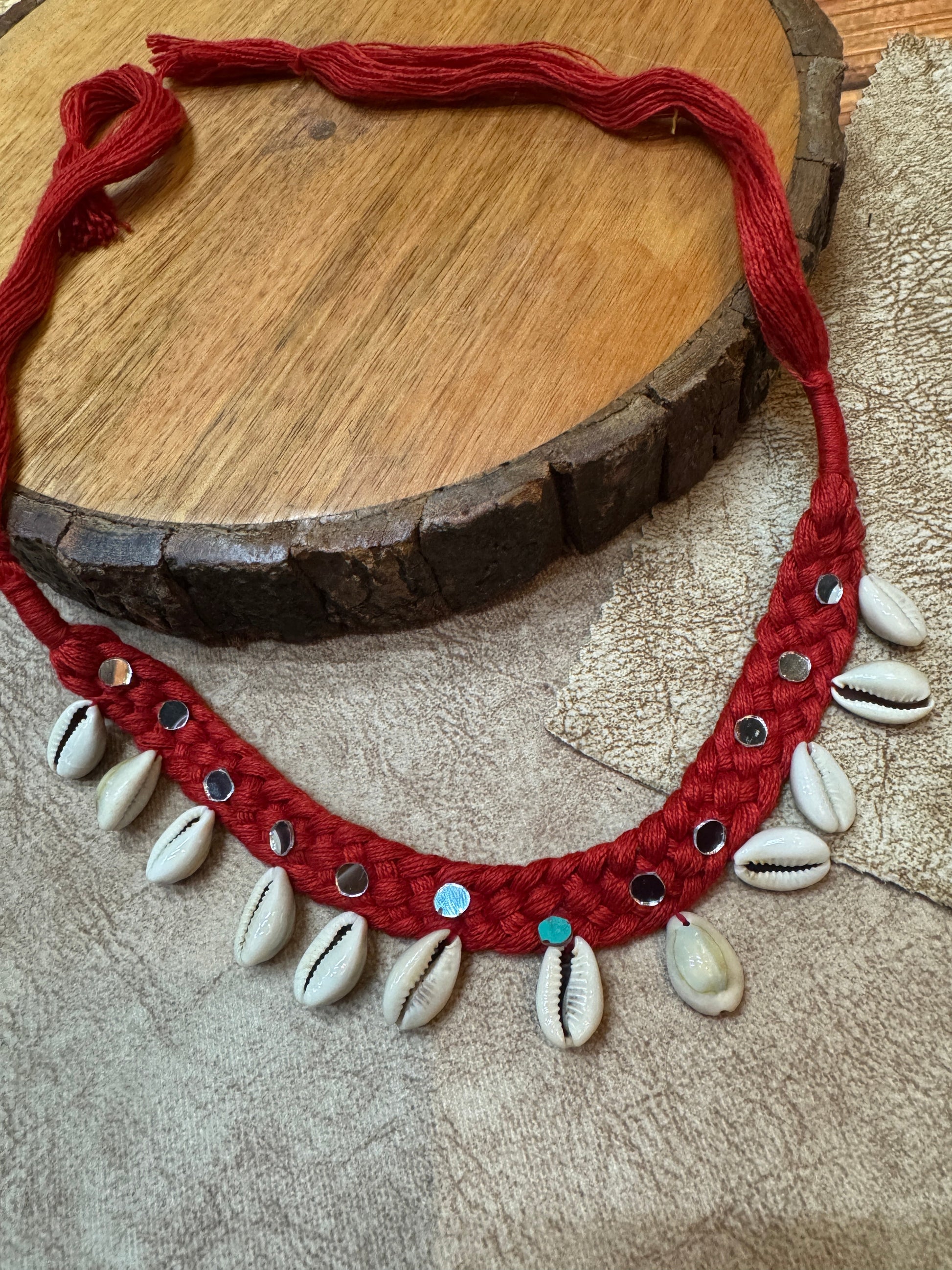 RED COWRIE SHELL CHOTLA NECKLACE