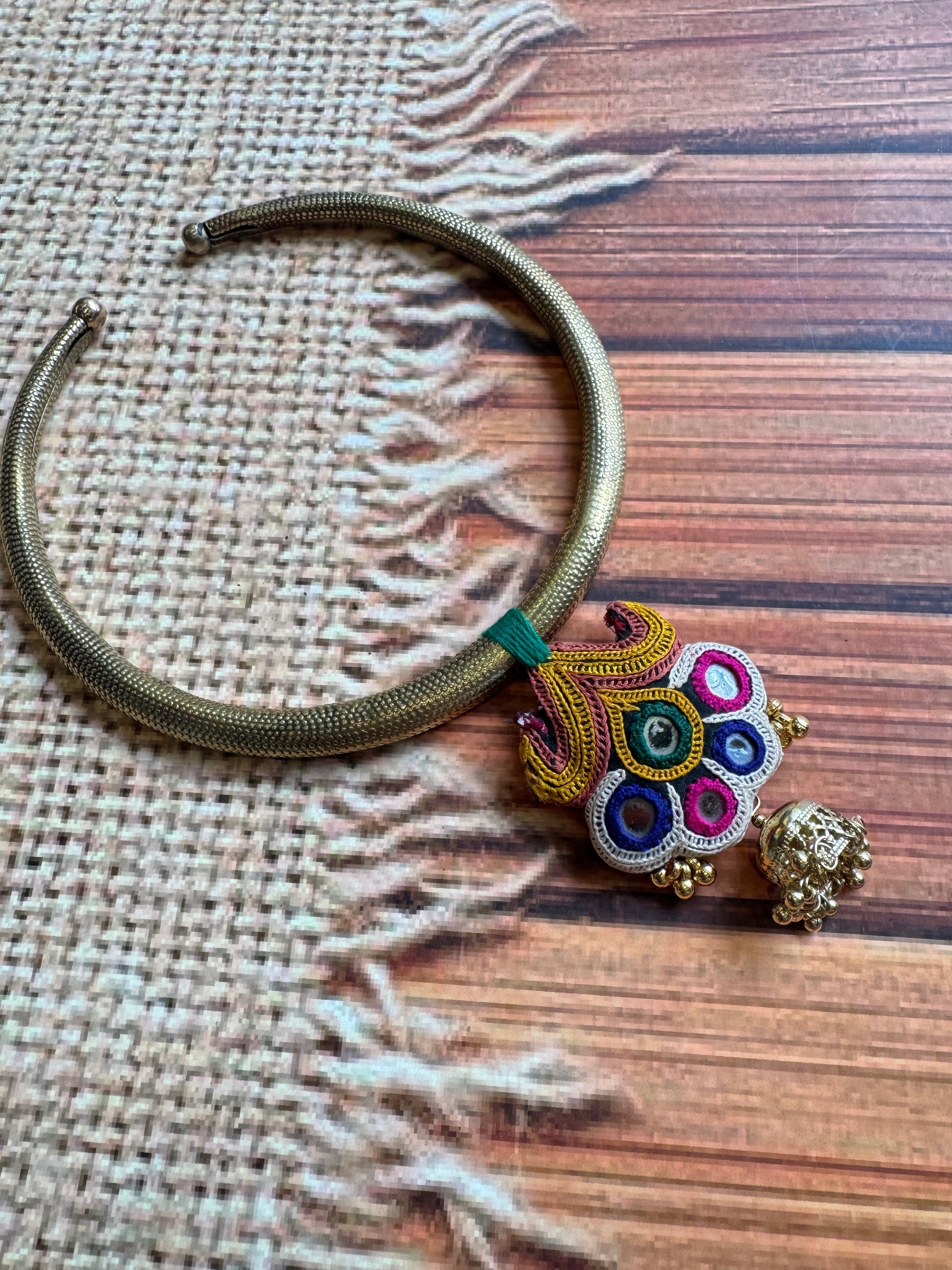 HASDI GOLDEN  - 4 HANDMADEAHOLIC BY MISHKA