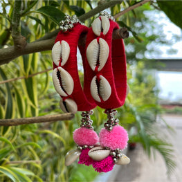 RED COWRIE BANGLE HANDMADEAHOLIC BY MISHKA