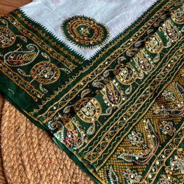 GREEN AND WHITE VINTAGE DUPATTA HANDMADEAHOLIC BY MISHKA