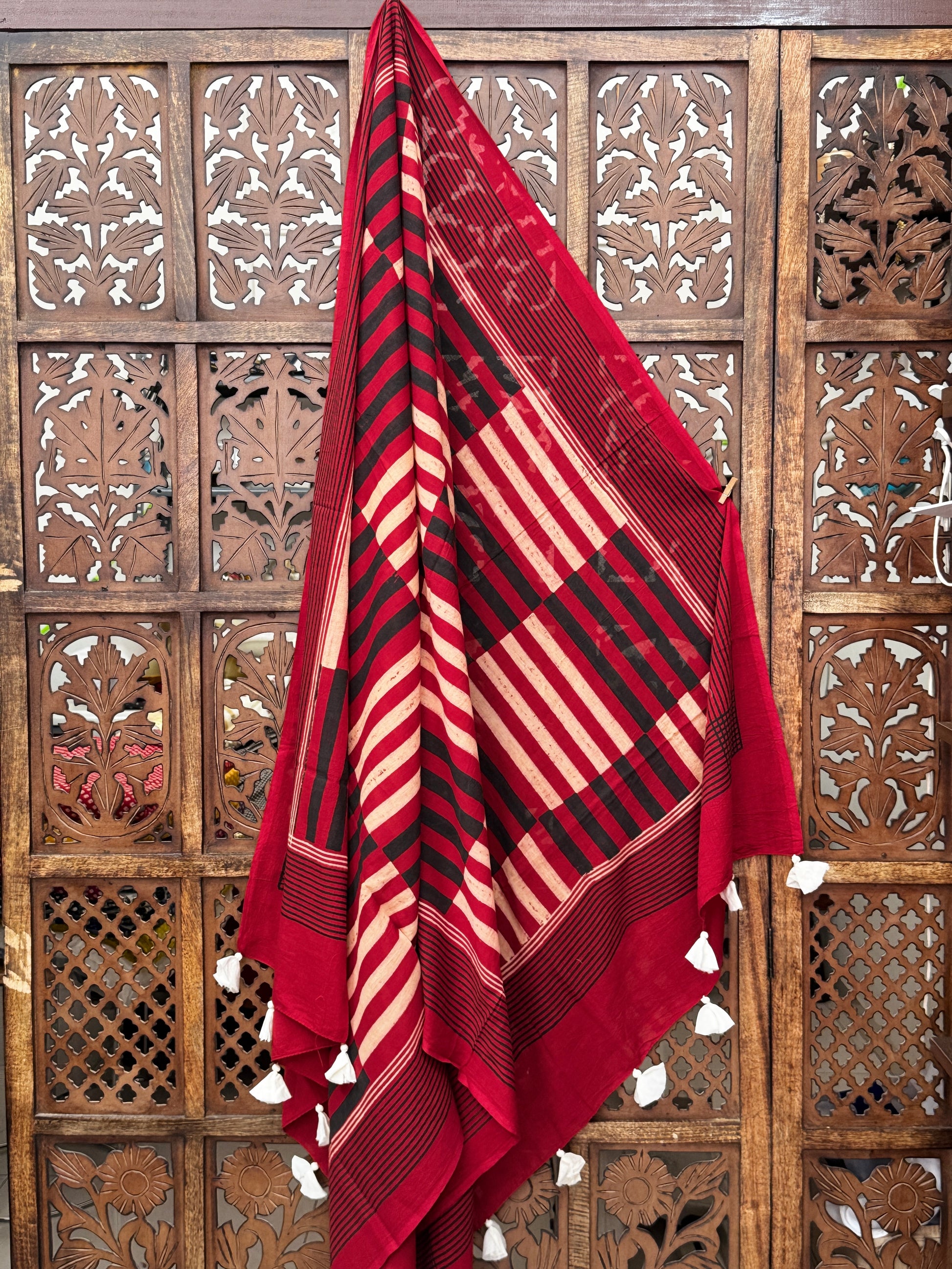 HANDBLOCK PRINTED COTTON AJRAKH DUPATTA