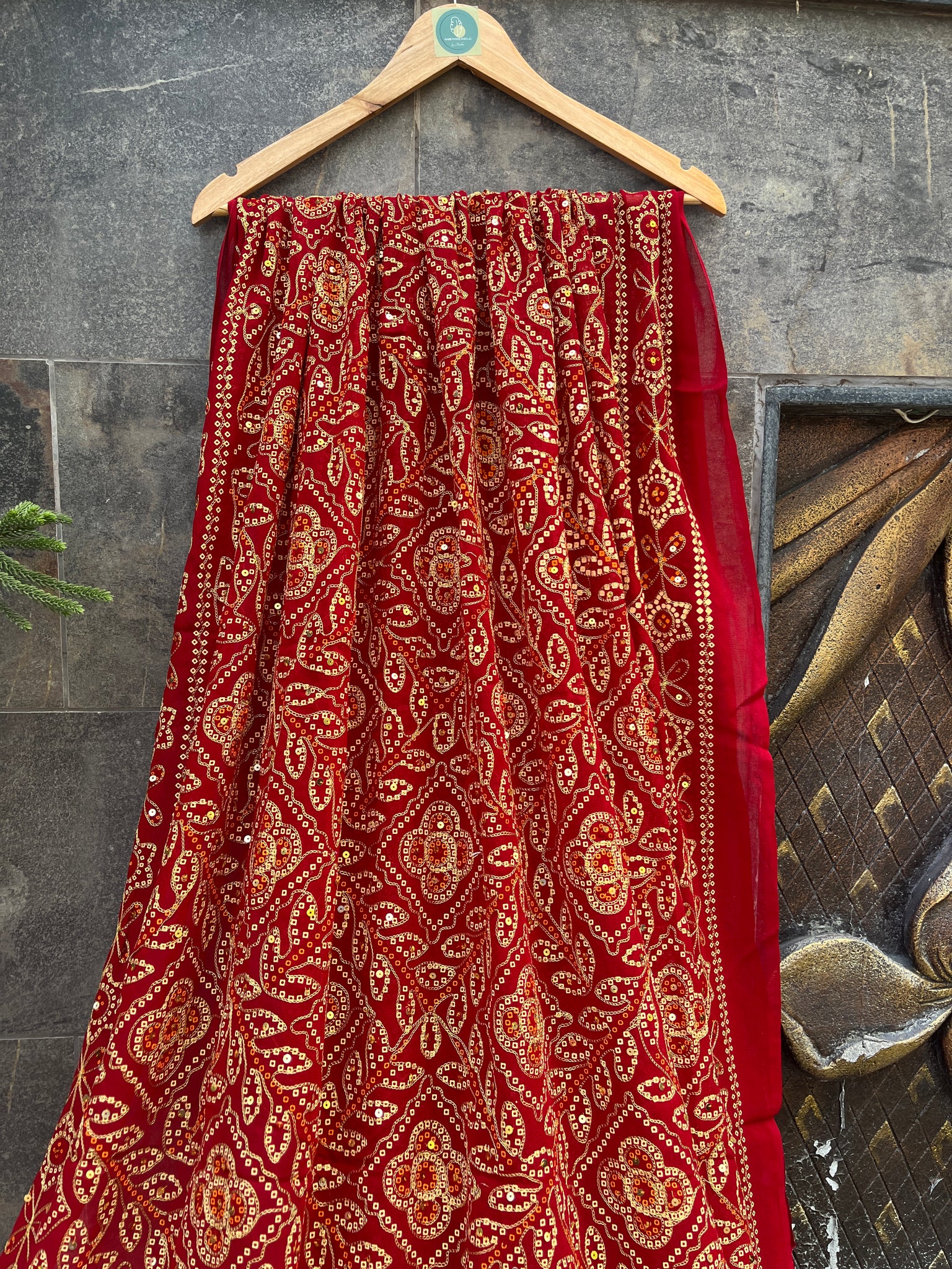 RED GEORGETTE VINTAGE DUPATTA HANDMADEAHOLIC BY MISHKA