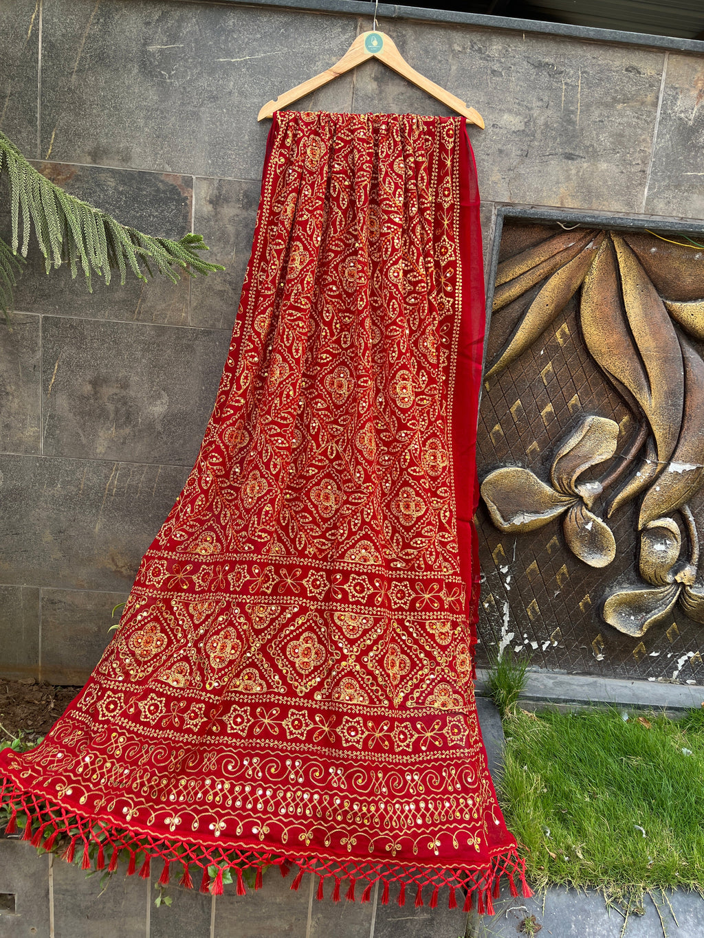 RED GEORGETTE VINTAGE DUPATTA HANDMADEAHOLIC BY MISHKA