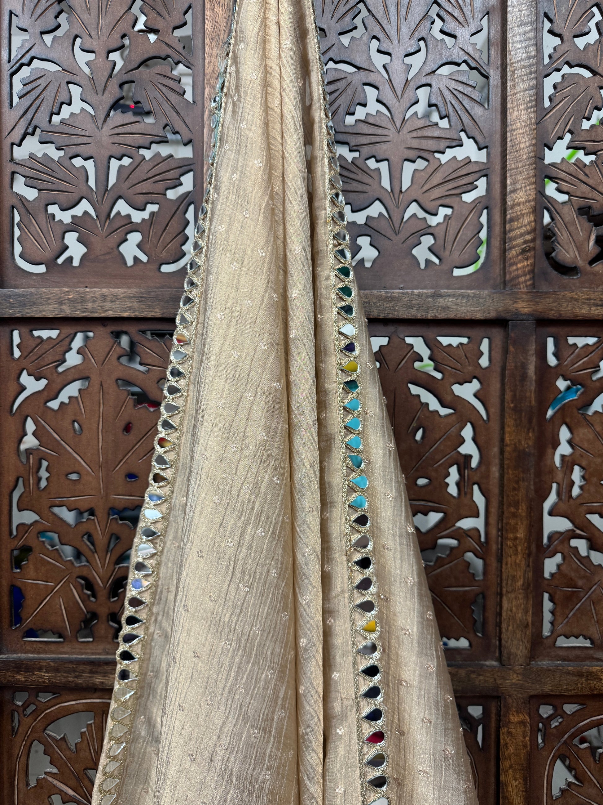 GOLDEN BANARASI CRUSH DUPPATA HANDMADEAHOLIC BY MISHKA