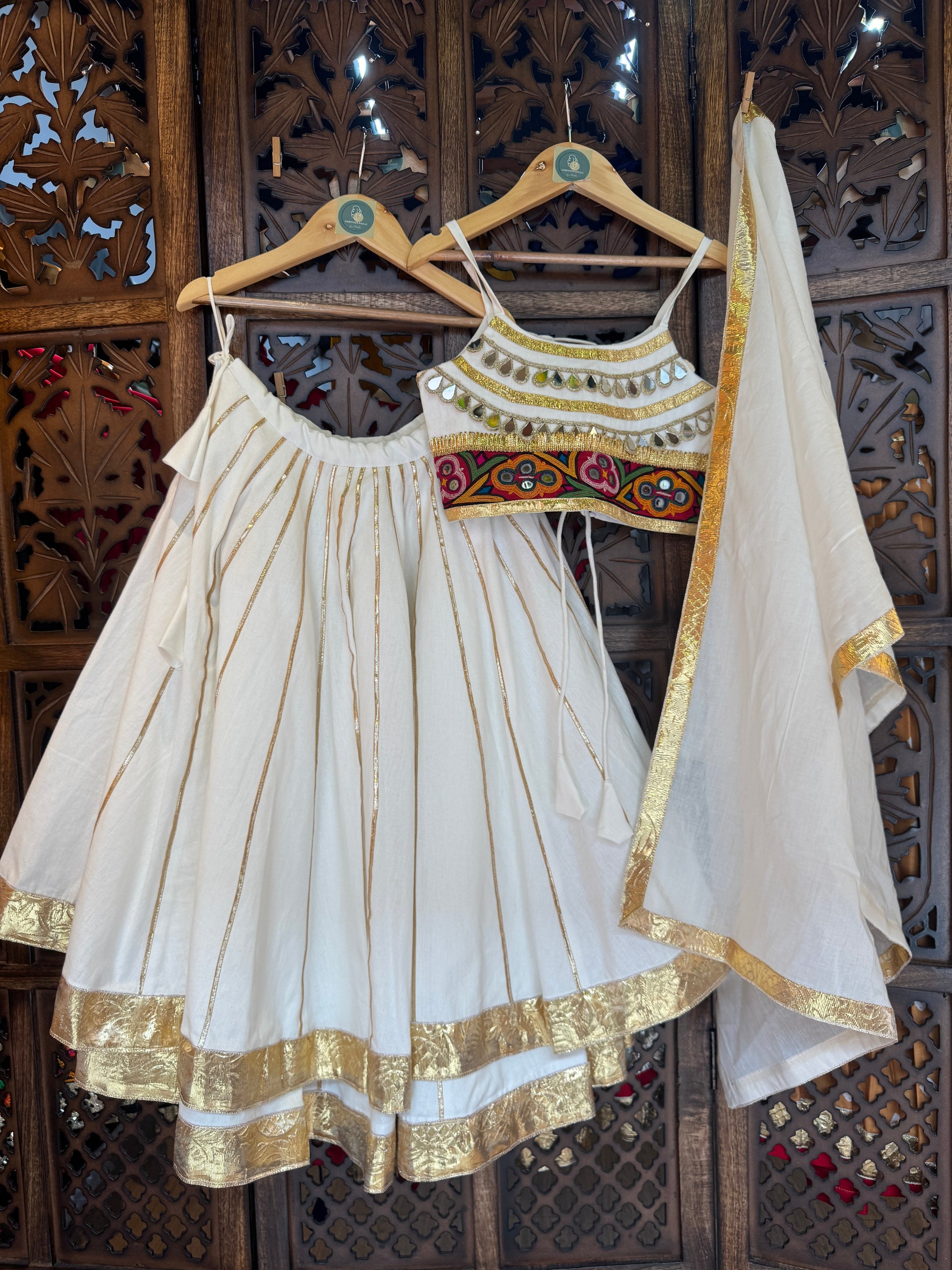 OFF WHITE DOUBLE LAYER KIDS CHOLI RAAS'25 HANDMADEAHOLIC BY MISHKA