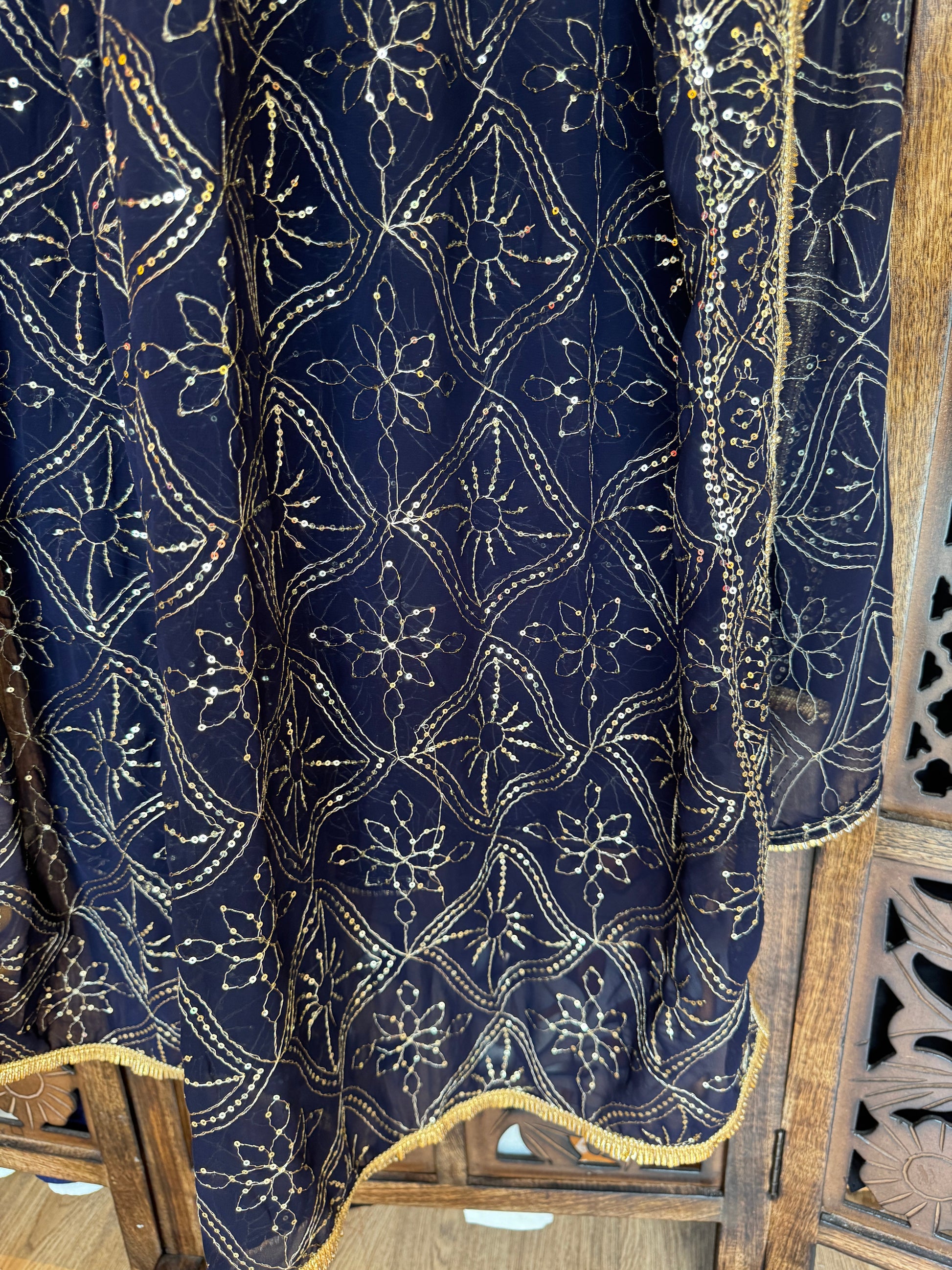 BLUE VINTAGE DUPATTA HANDMADEAHOLIC BY MISHKA