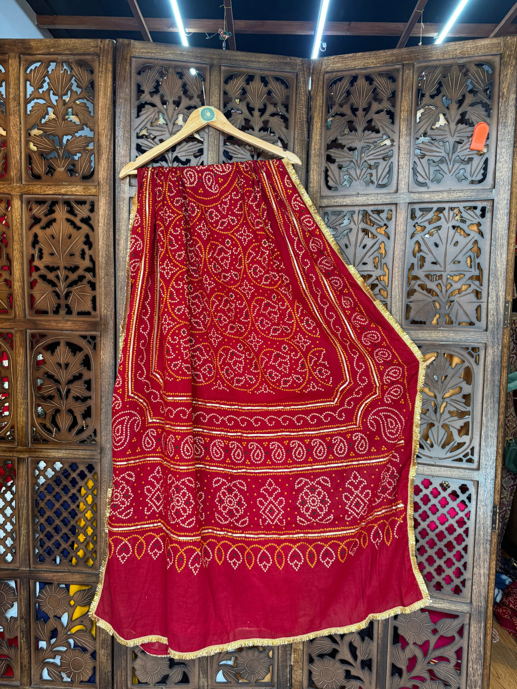 MAROON BANDHANI DUPATTA HANDMADEAHOLIC BY MISHKA