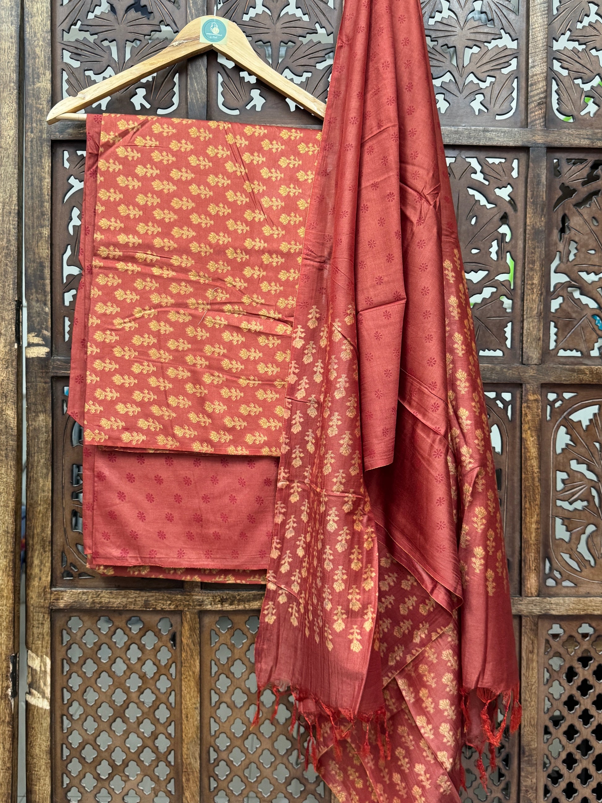 CRANBERRY HEAVY COTTON SILK SUIT HANDMADEAHOLIC BY MISHKA