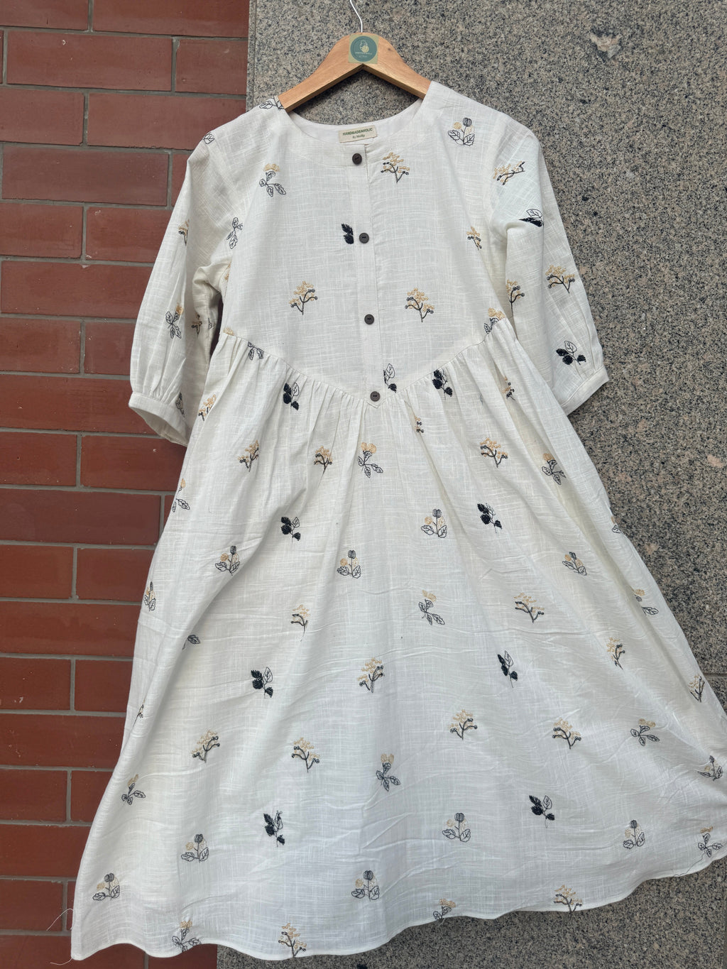 WHITE EMBROIDERED LINEN DRESS HANDMADEAHOLIC BY MISHKA