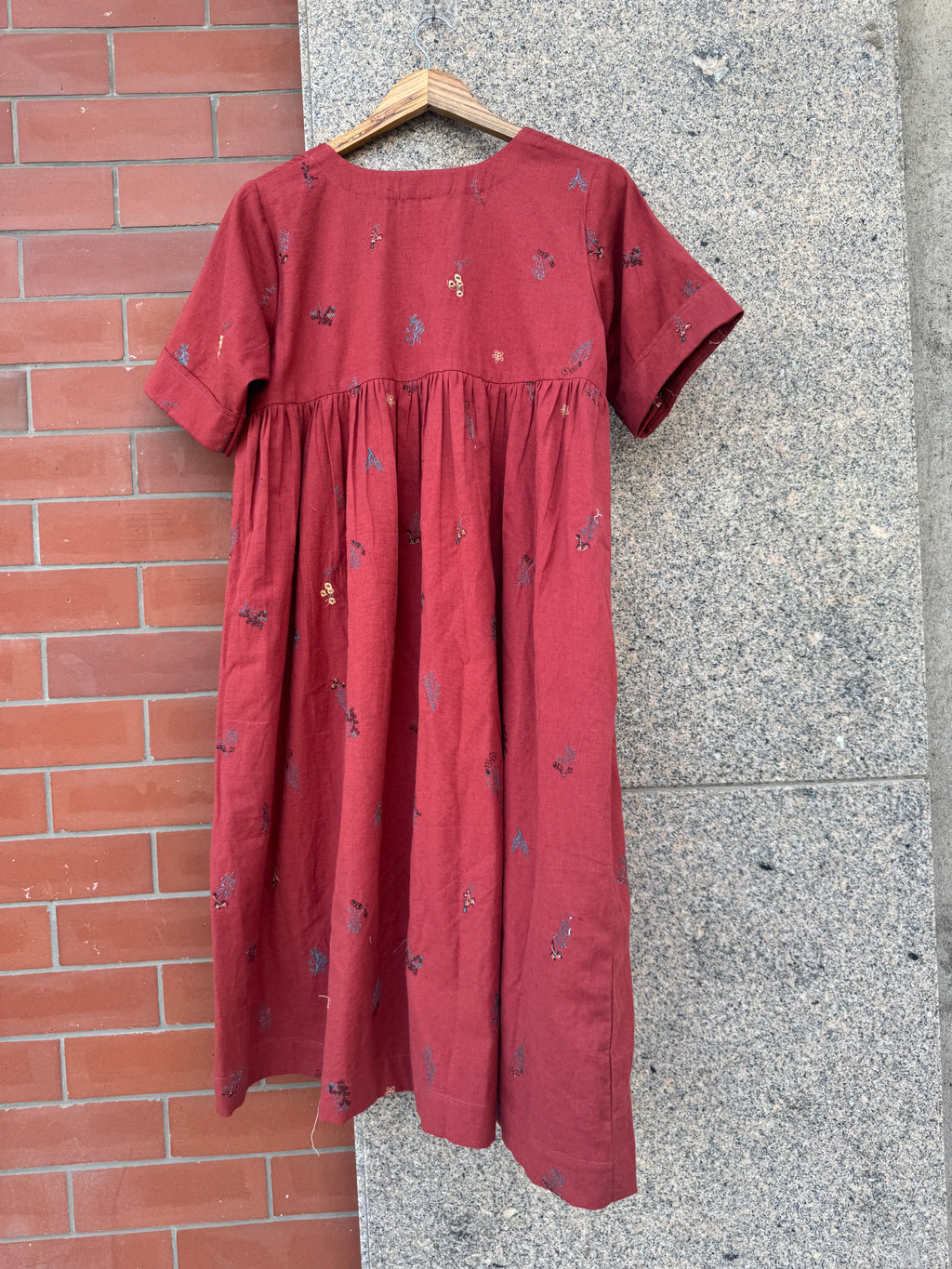 BROWN EMBROIDERED LINEN DRESS HANDMADEAHOLIC BY MISHKA