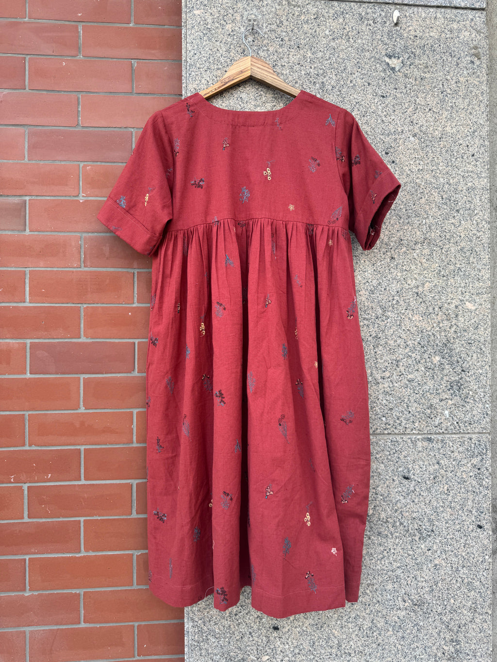 BROWN EMBROIDERED LINEN DRESS HANDMADEAHOLIC BY MISHKA