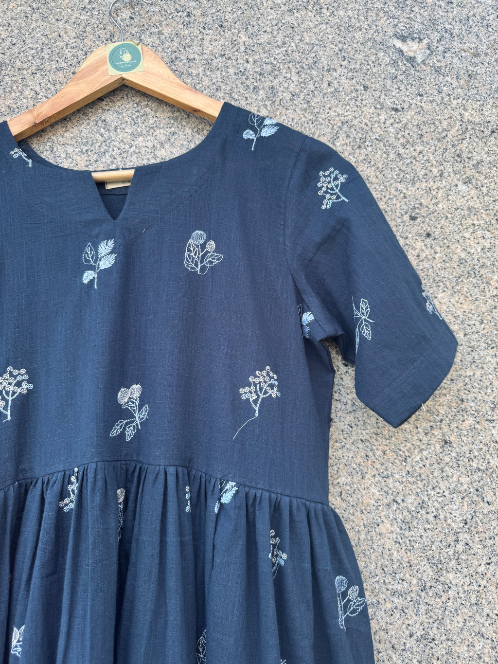 BLUE EMBROIDERY GATHERING LINEN DRESS HANDMADEAHOLIC BY MISHKA