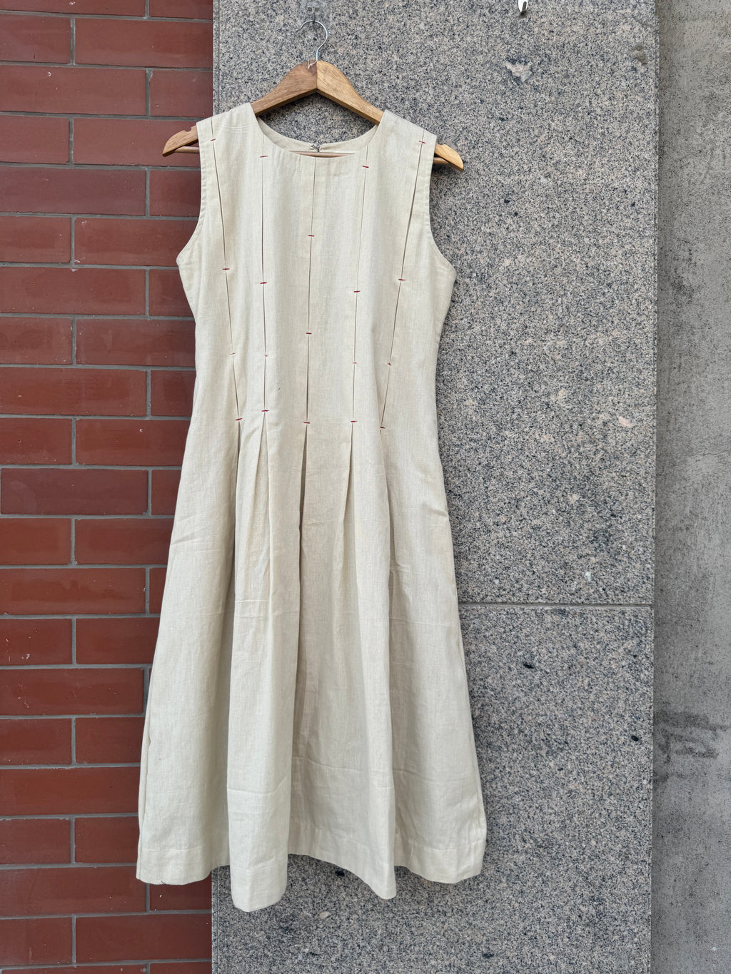 OFF WHITE LINEN DRESS HANDMADEAHOLIC BY MISHKA