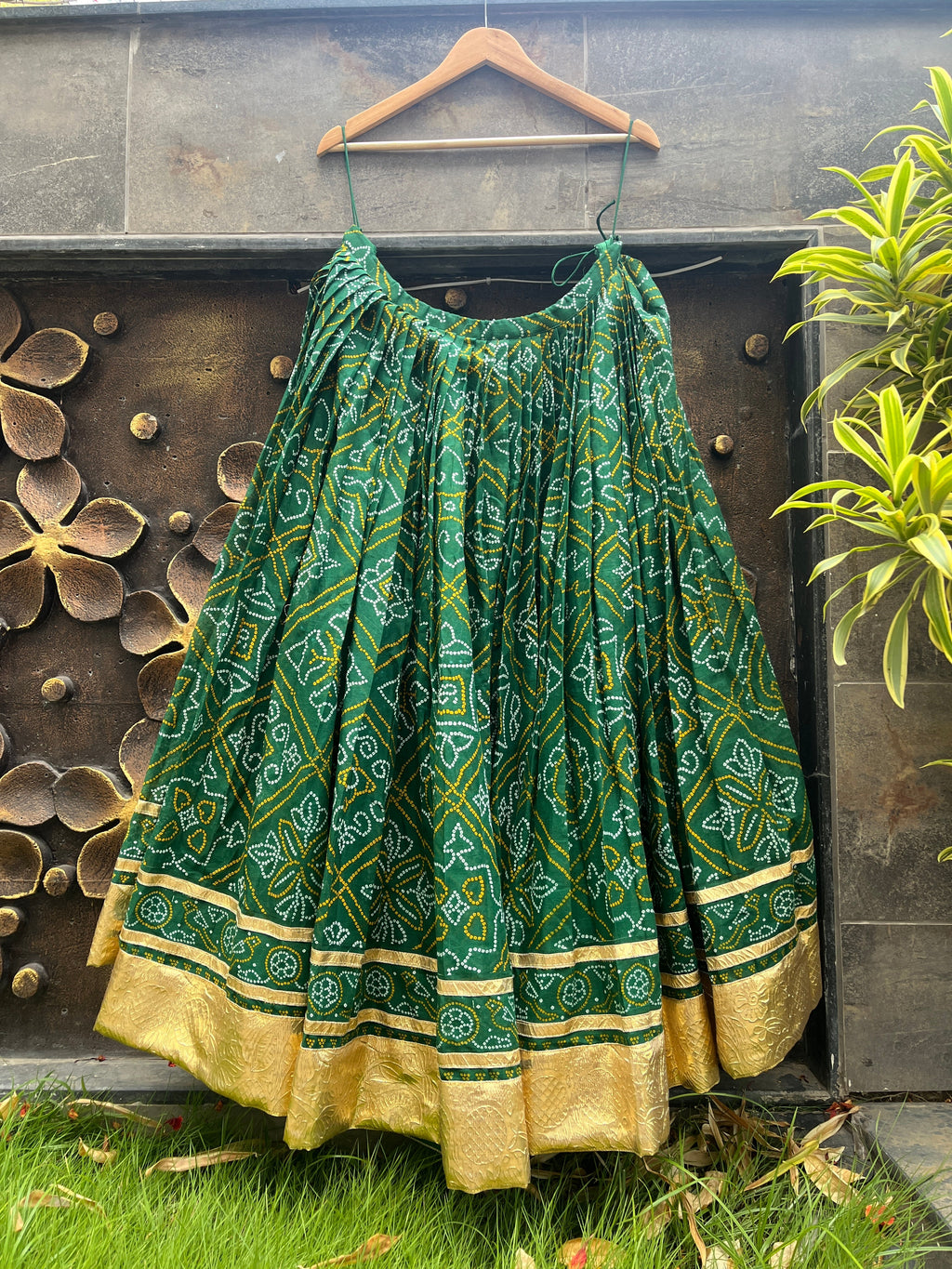 GREEN BANDHANI SKIRT HANDMADEAHOLIC BY MISHKA