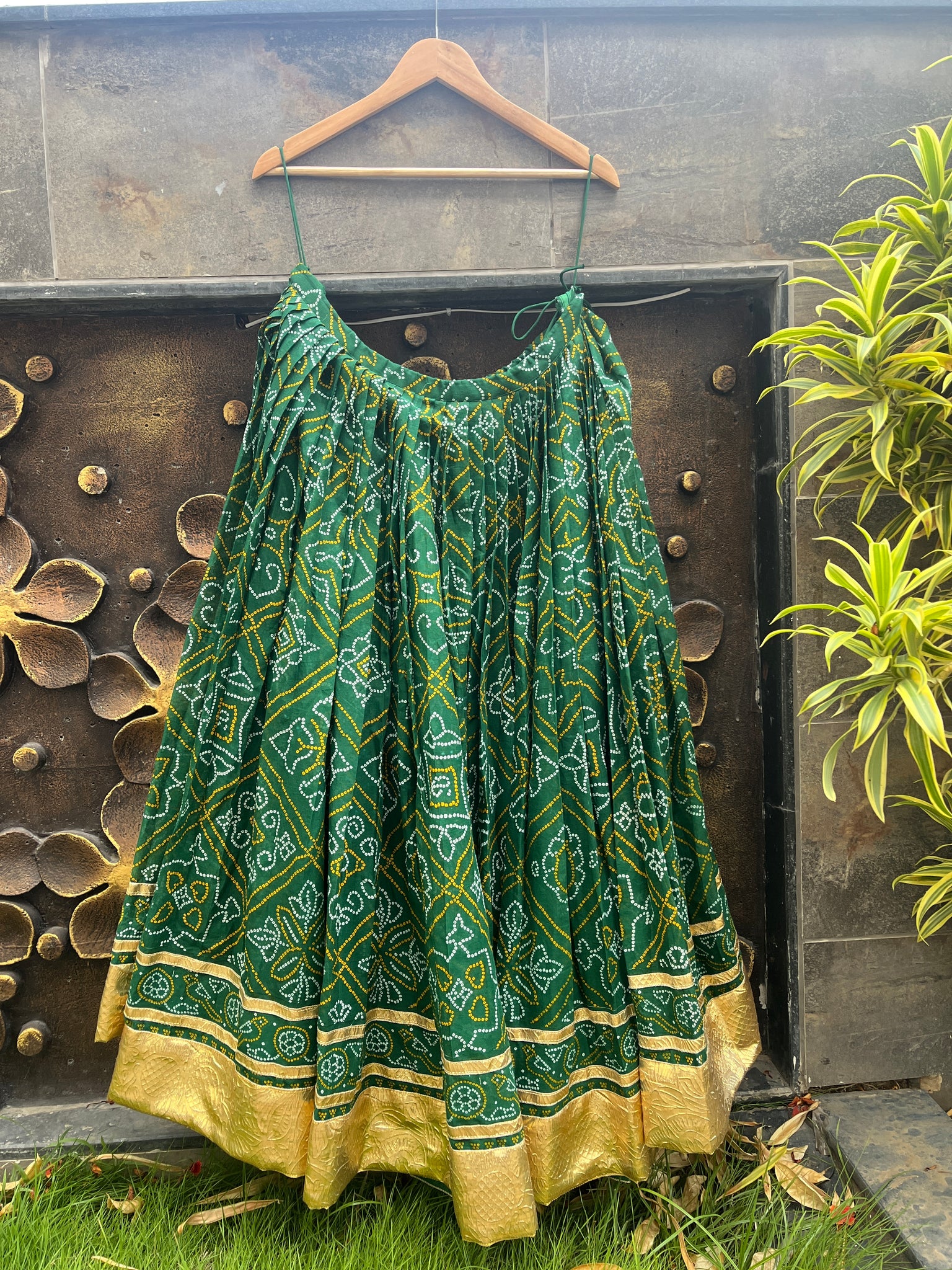 GREEN BANDHANI SKIRT HANDMADEAHOLIC BY MISHKA