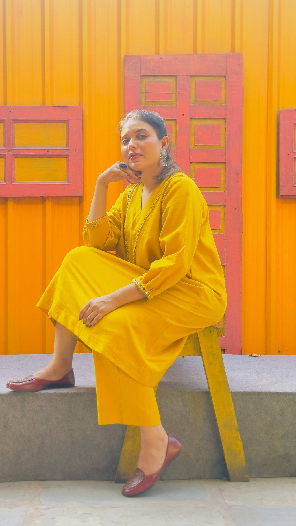 Solar Flare Hand-Woven Cotton V-Neck Kurta & Wide-Leg Pant Set-AABHALA COLLECTION