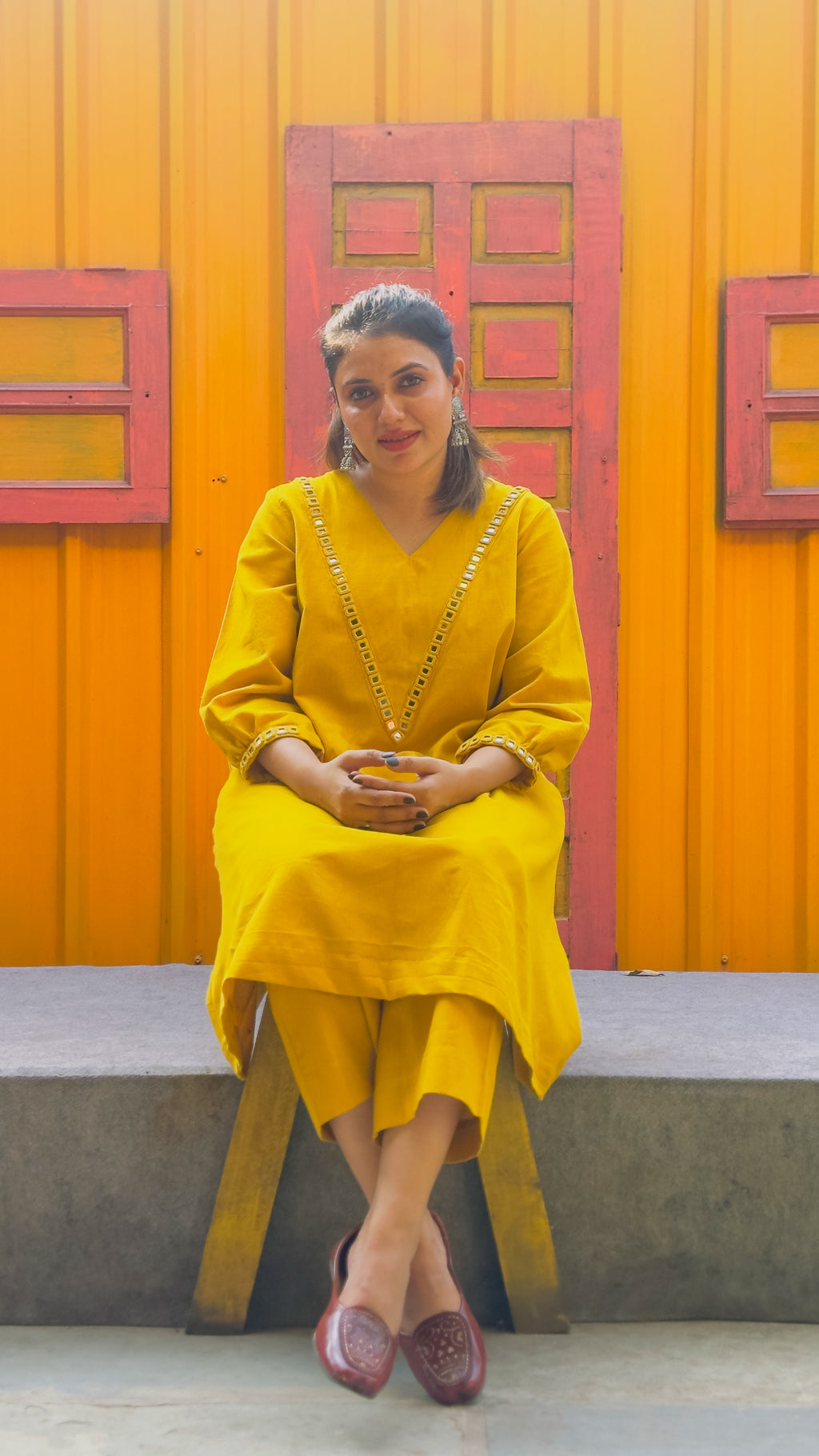 Solar Flare Hand-Woven Cotton V-Neck Kurta & Wide-Leg Pant Set-AABHALA COLLECTION