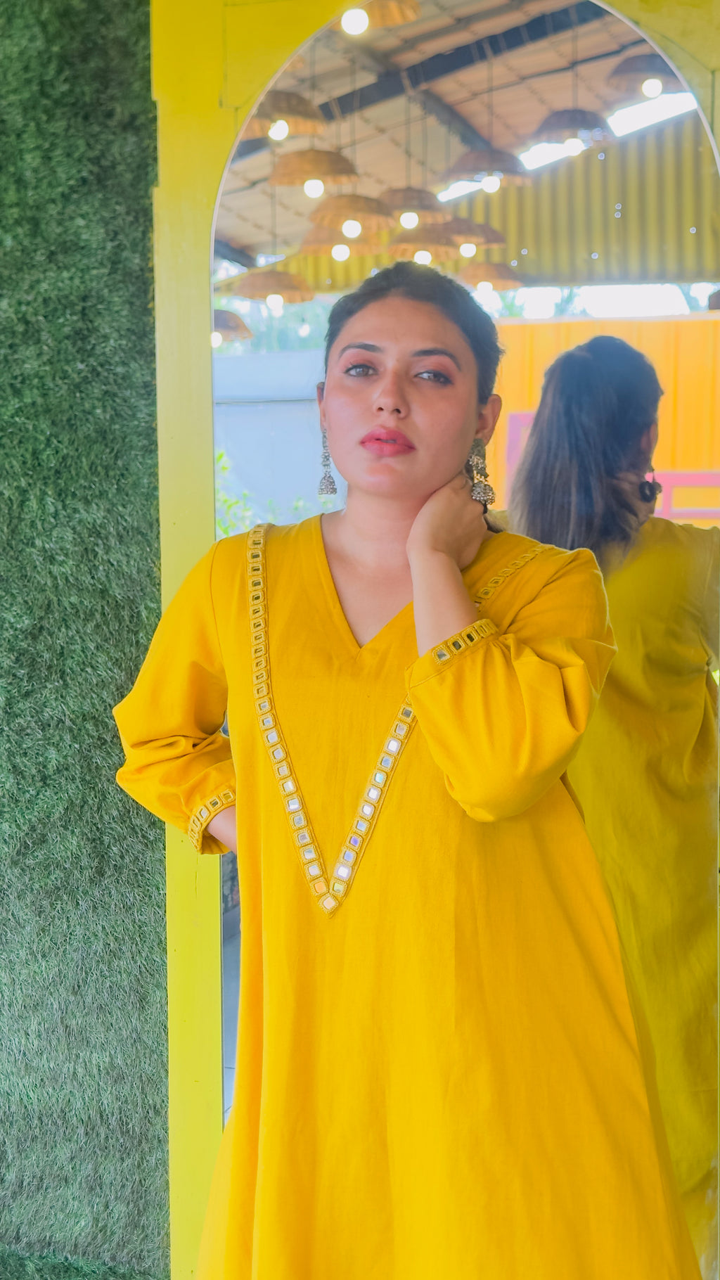 Solar Flare Hand-Woven Cotton V-Neck Kurta & Wide-Leg Pant Set-AABHALA COLLECTION