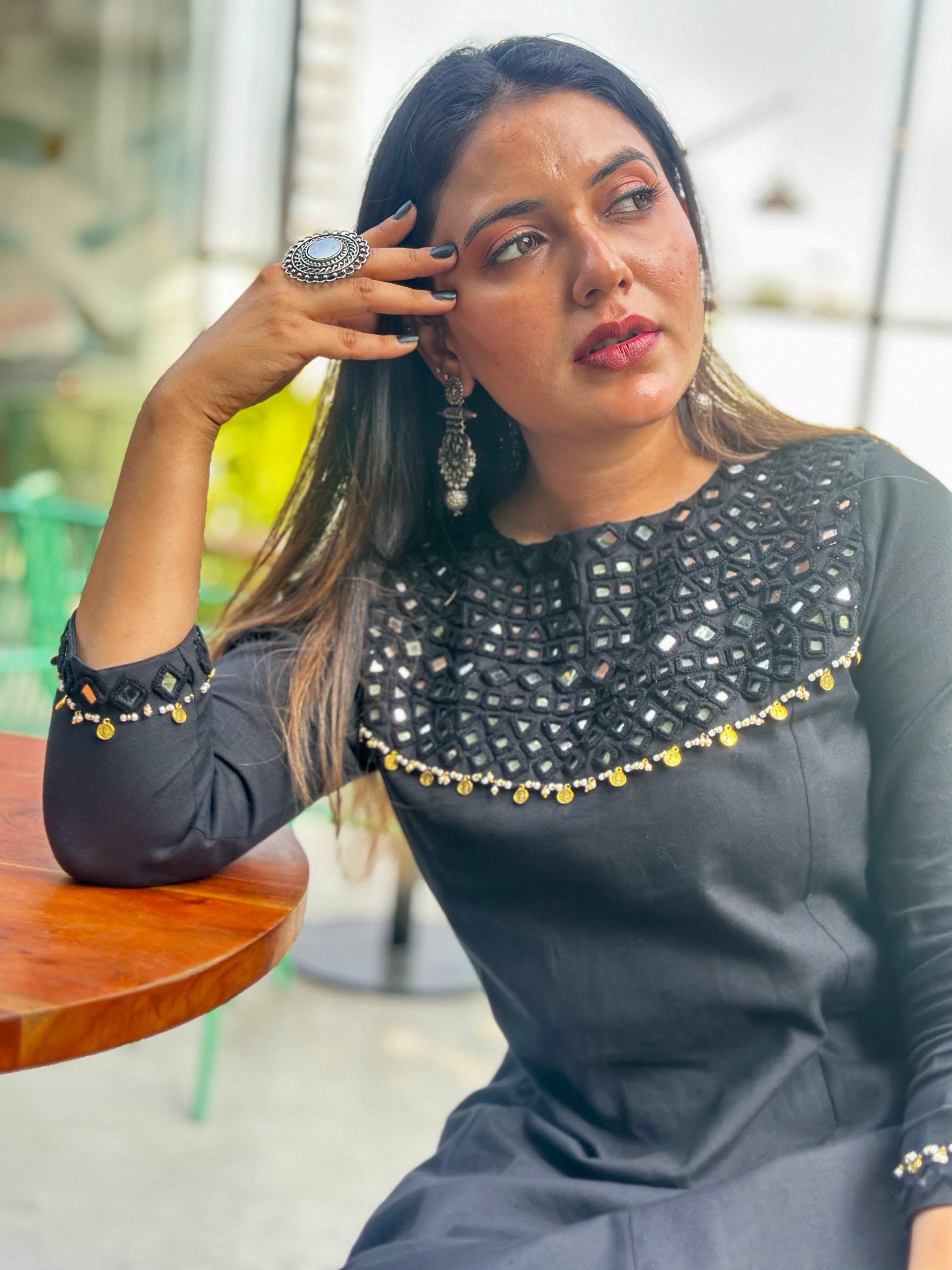 Midnight Mirror Hand-Woven Cotton Kurta & Straight Pant Set - AABHALA COLLECTION