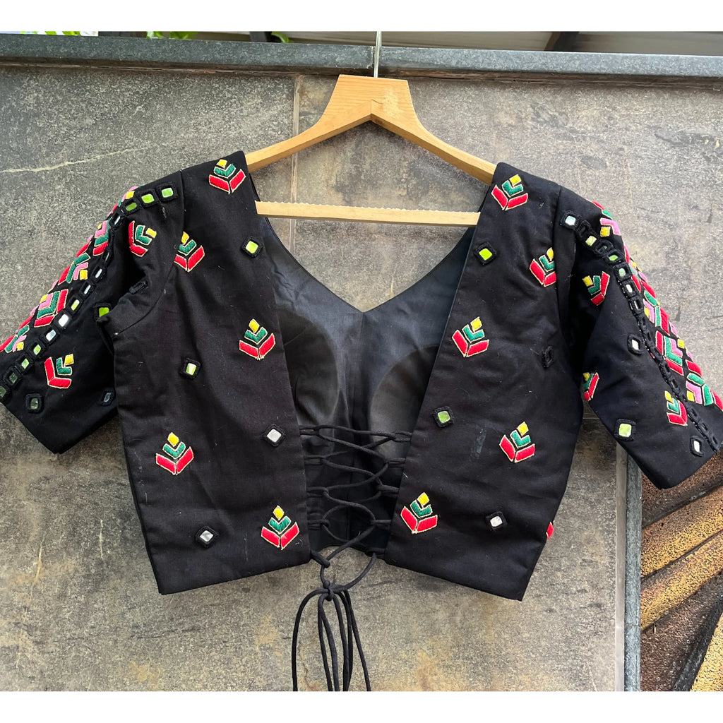 BLACK THREADWORK BLOUSE HANDMADEAHOLIC BY MISHKA